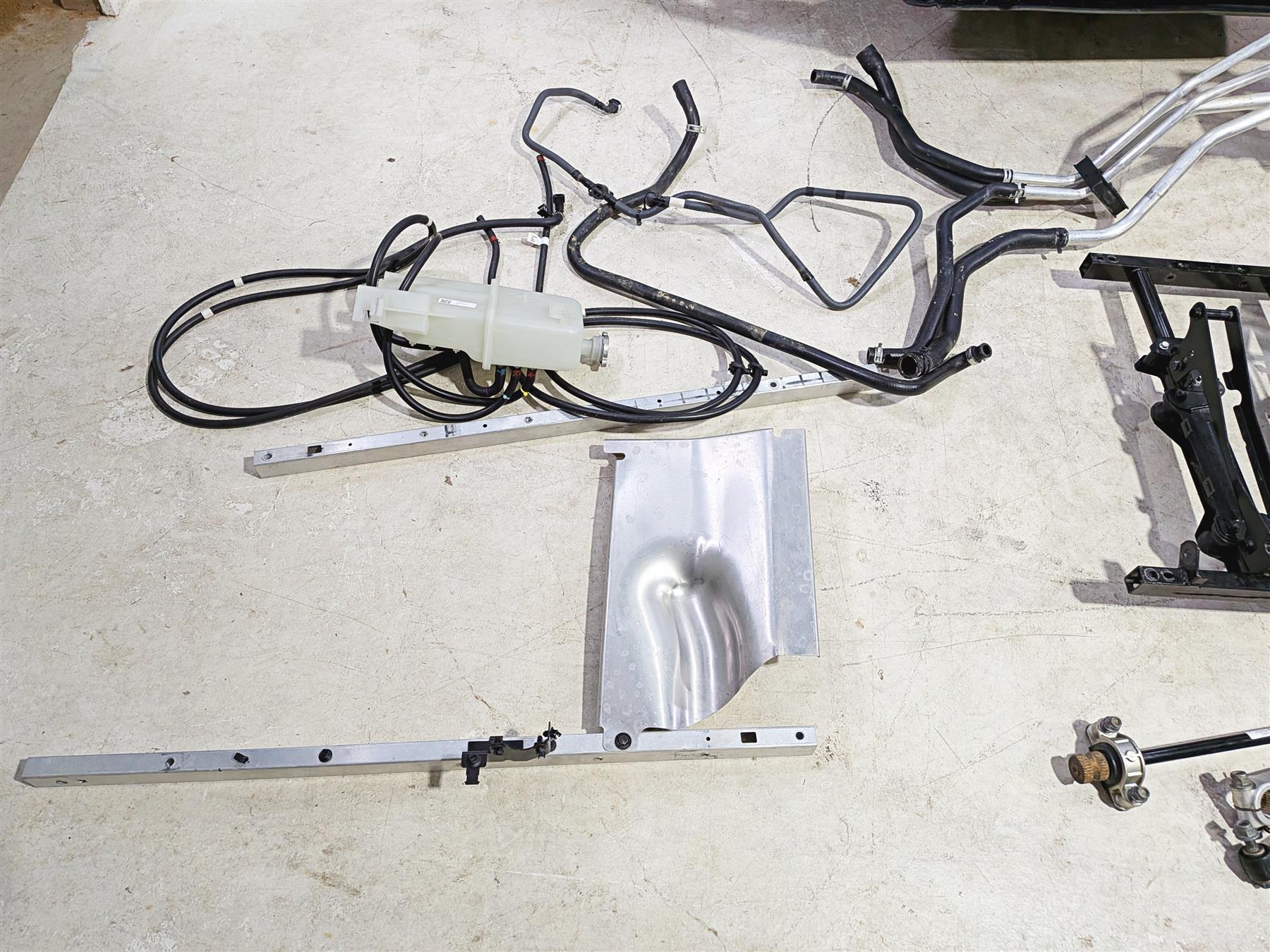 2022 Polaris RZR Turbo R Ultimate Straight Main Frame Chassis with Clean Ohio Title 1026099 - Image 3