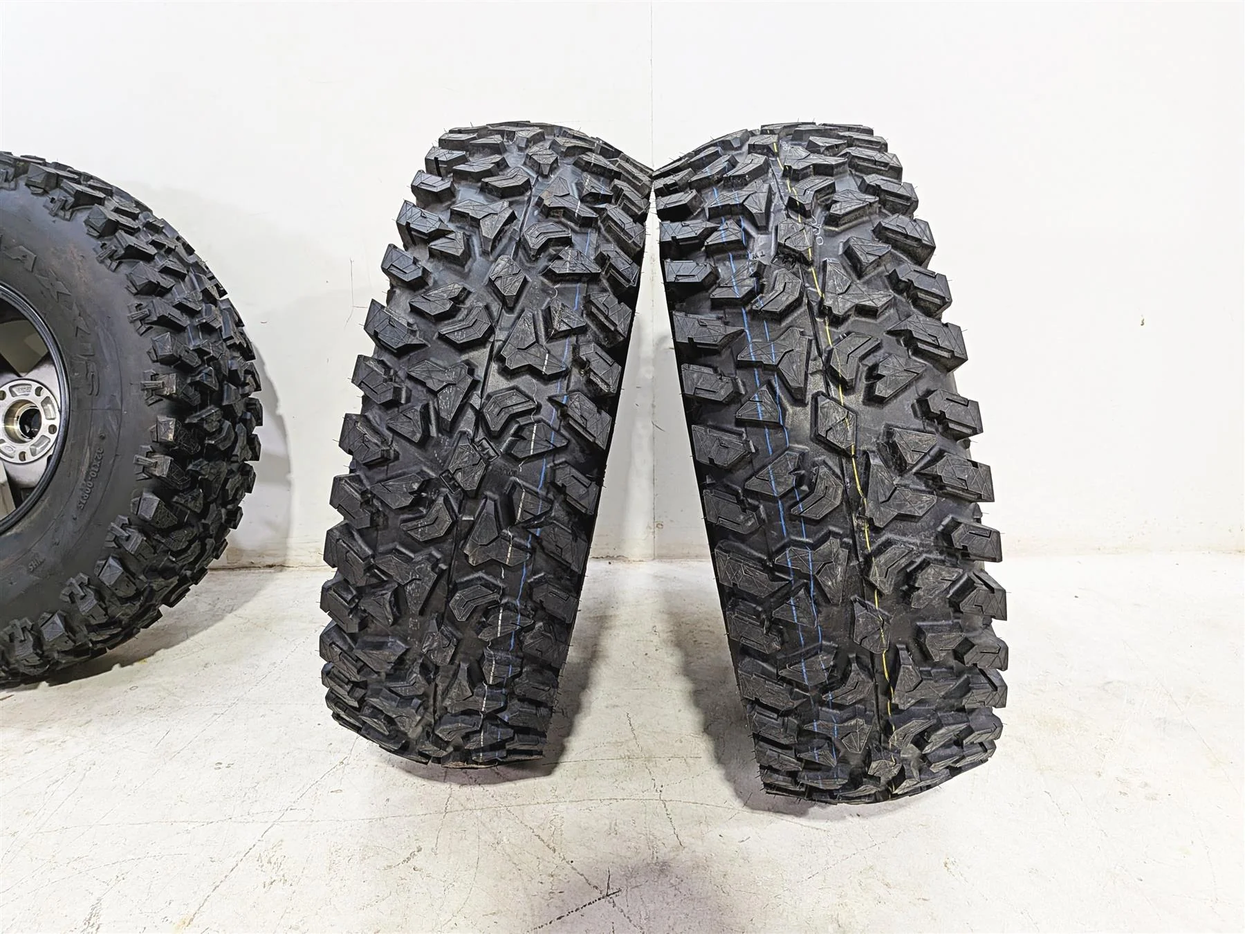 2022 Polaris RZR Turbo R Ultimate Wheel Tire Set Maxxis Rampage Fury 32x10R15 1525087 15x7 - Image 13