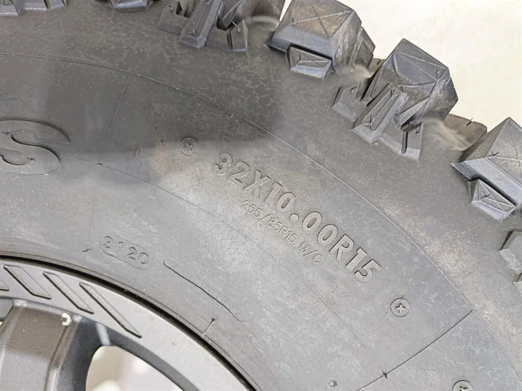 2022 Polaris RZR Turbo R Ultimate Wheel Tire Set Maxxis Rampage Fury 32x10R15 1525087 15x7 - Image 6