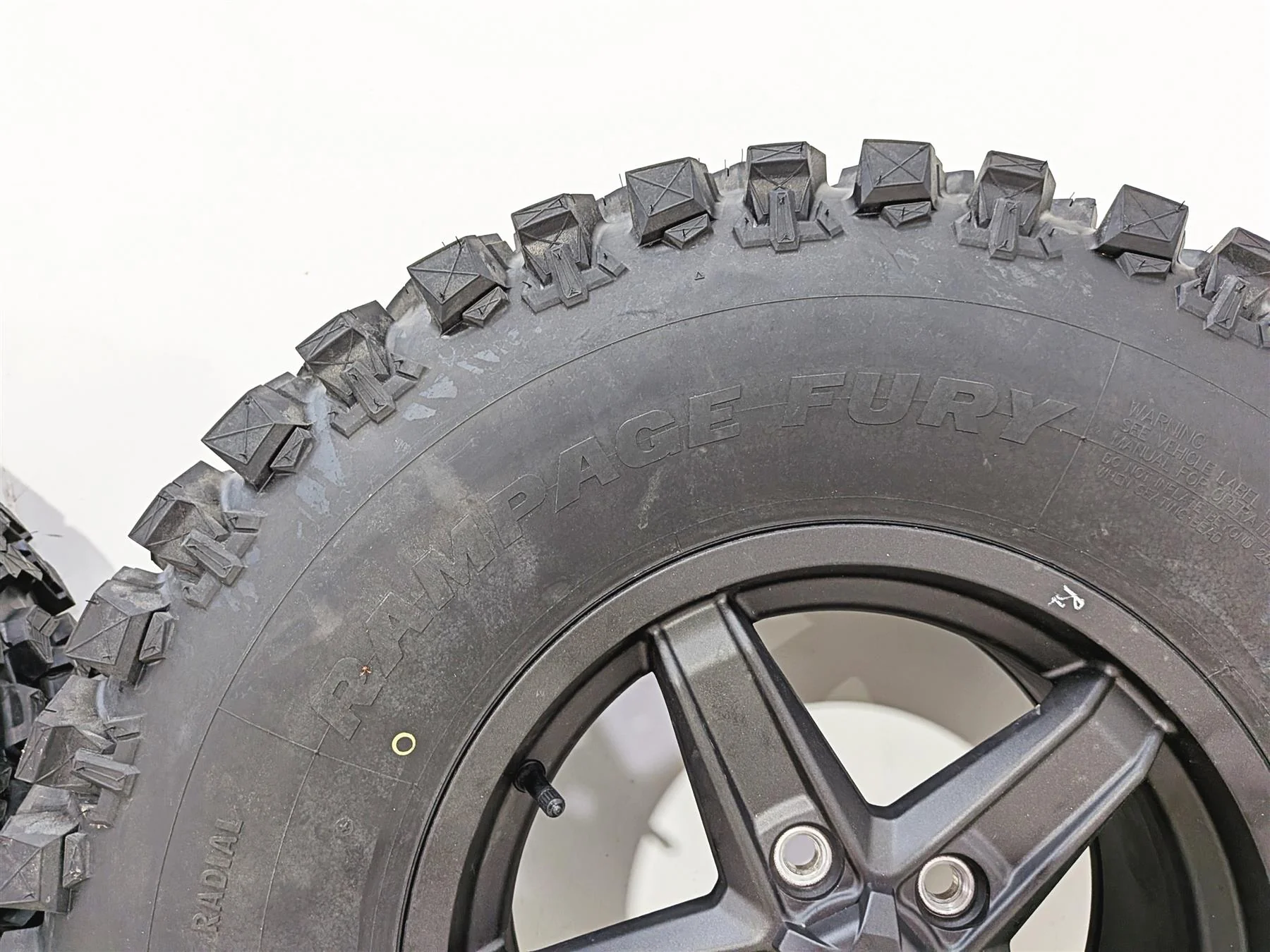 2022 Polaris RZR Turbo R Ultimate Wheel Tire Set Maxxis Rampage Fury 32x10R15 1525087 15x7 - Image 7