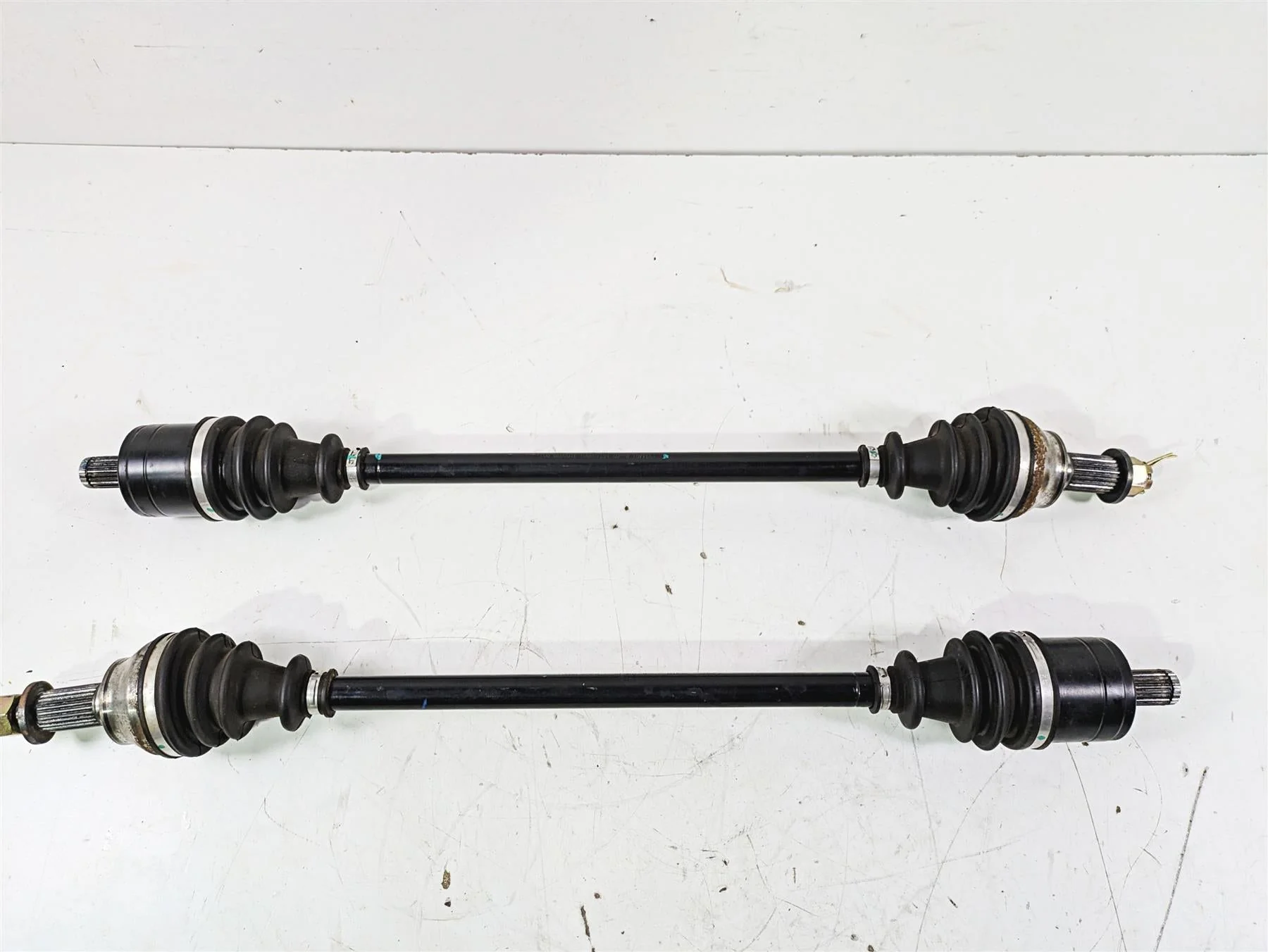 2022 Polaris RZR XP 4 1000 Premium Front Cv Drive Axle Shaft Set Read 1334491 - Image 2