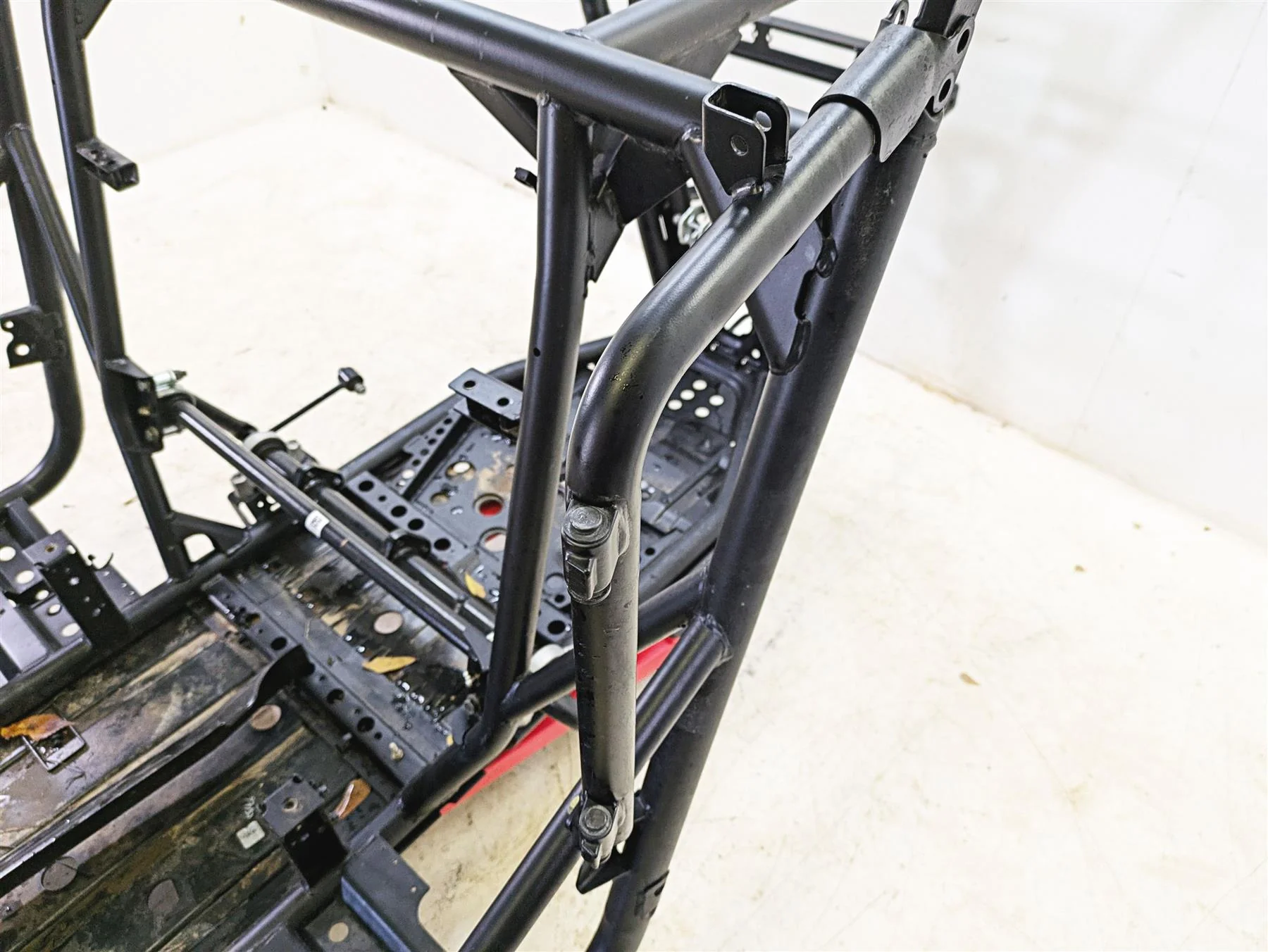 2022 Polaris RZR XP 4 1000 Premium Main Frame Chassis & Door Frames Set With Salvage Texas Title 1024526 - Image 7