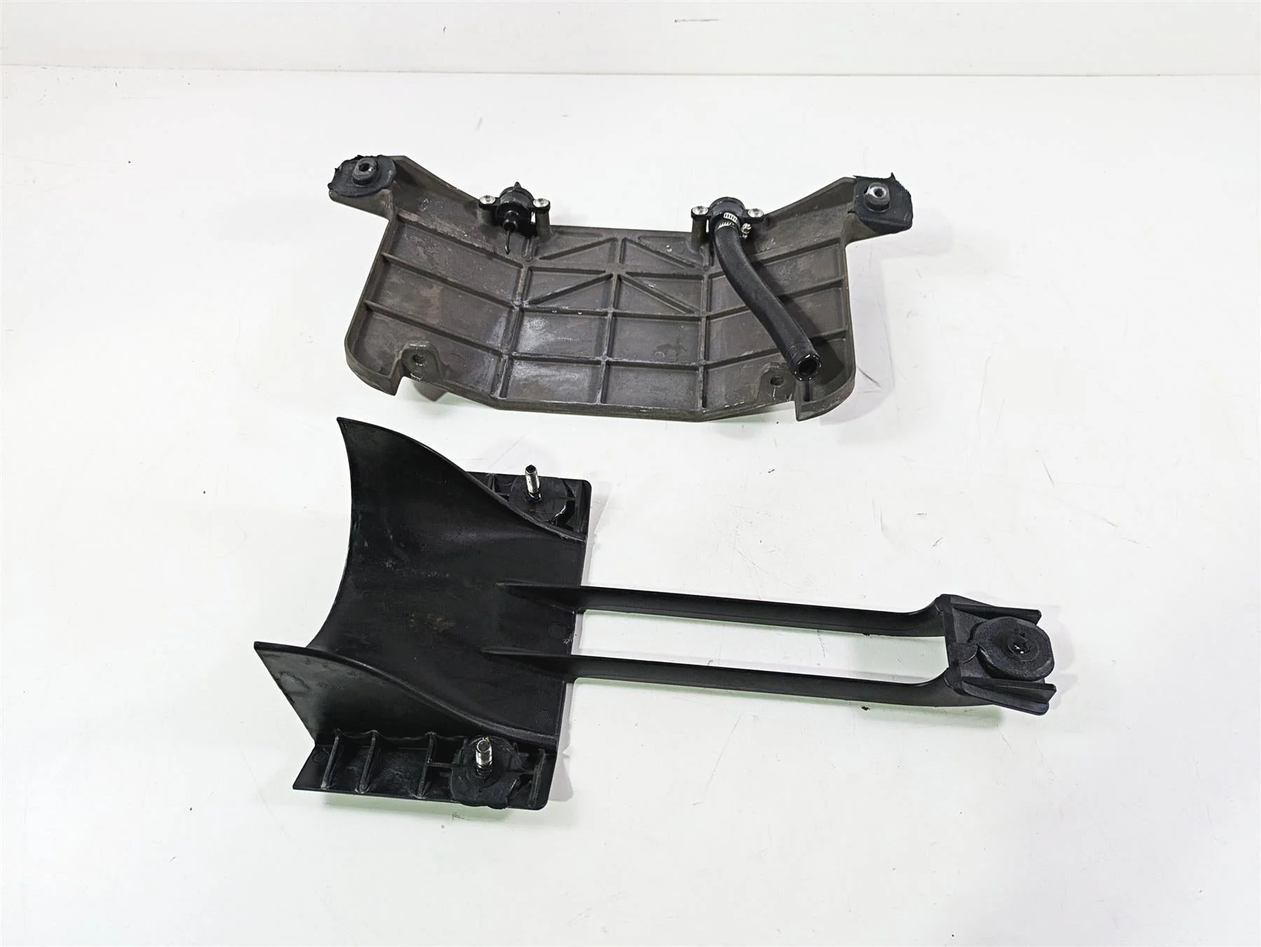 2022 SeaDoo Spark 900 Trixx Lower Riding Skid Plate Set  271001840
