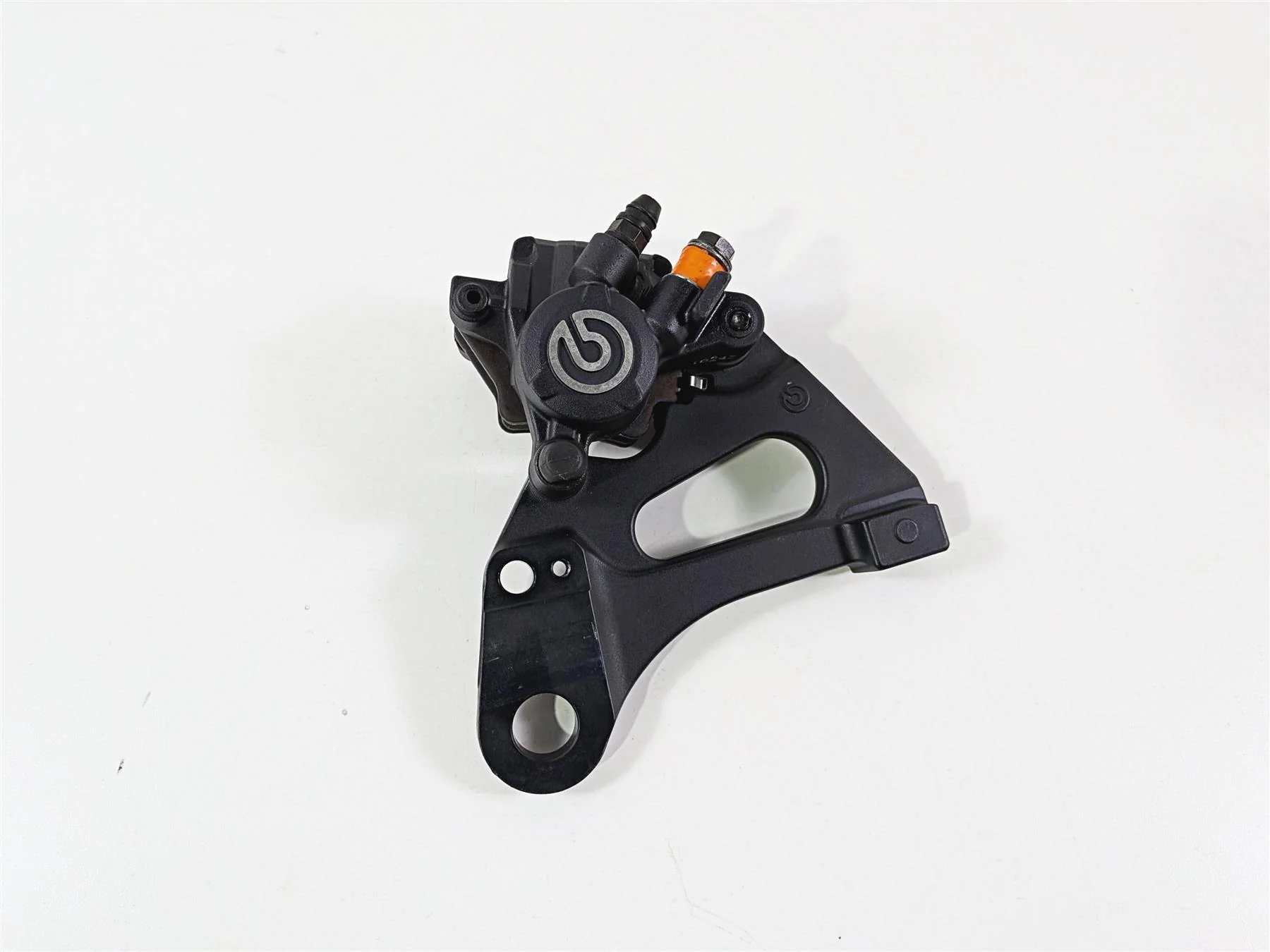 2022 Triumph Tiger 900 GT Pro Brembo Rear Brake Caliper & Bracket T2022330 - Image 2