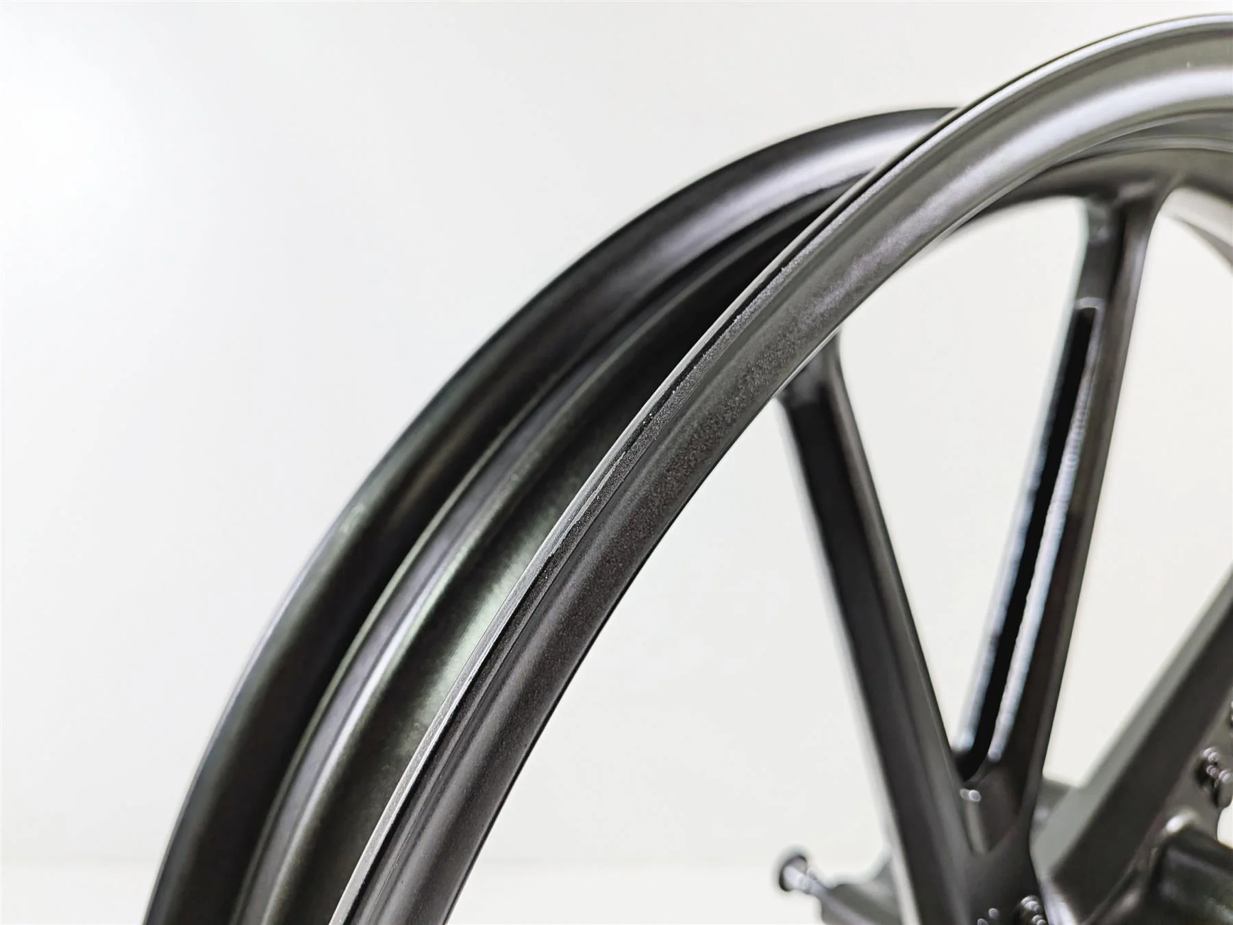 2022 Triumph Tiger 900 GT Pro Cast Front Wheel Rim 19x2.5 -Read T2002999 - Image 7