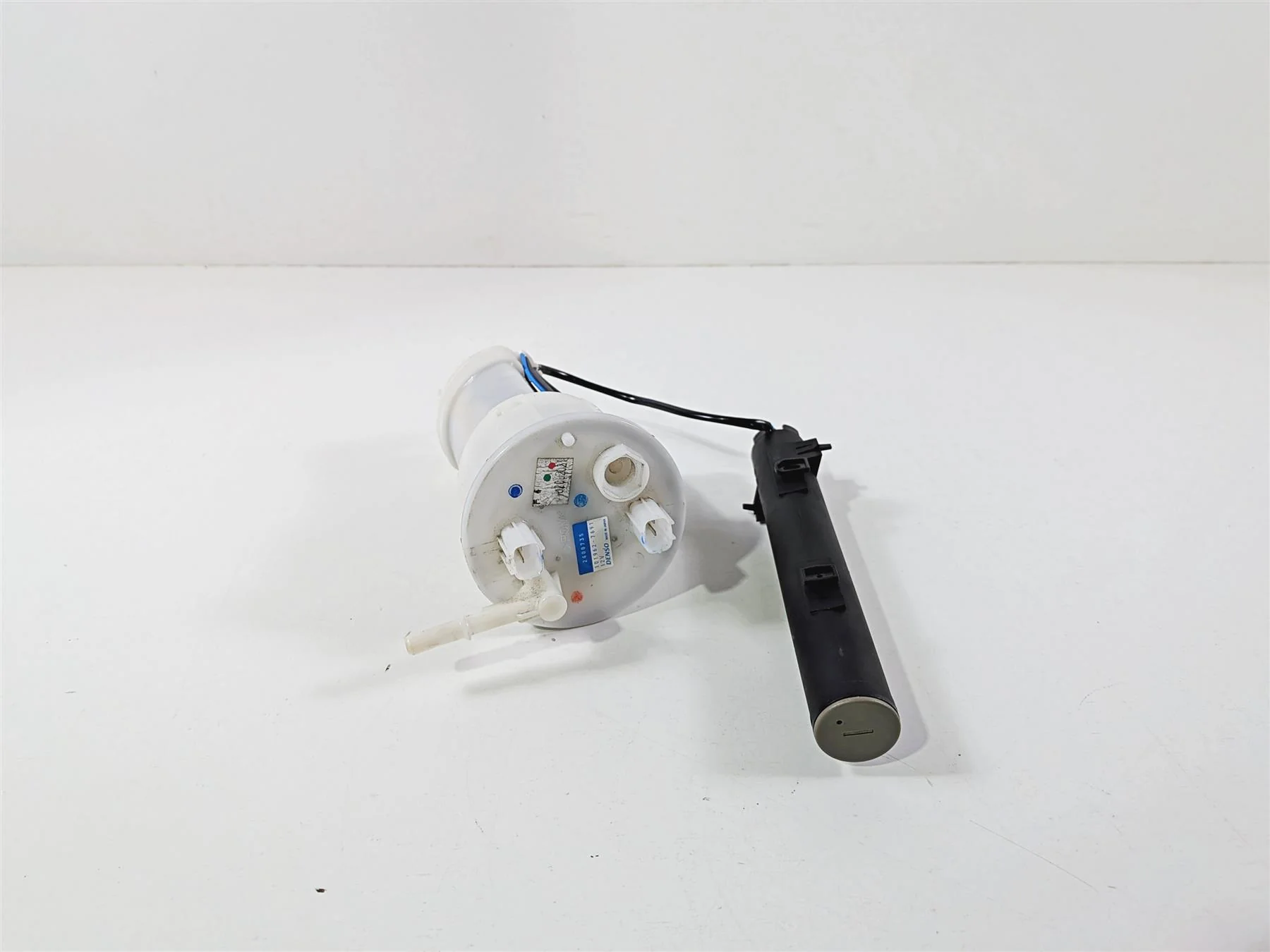 2022 Triumph Tiger 900 GT Pro Denso Fuel Gas Petrol Pump - Tested T2400735 - Image 3