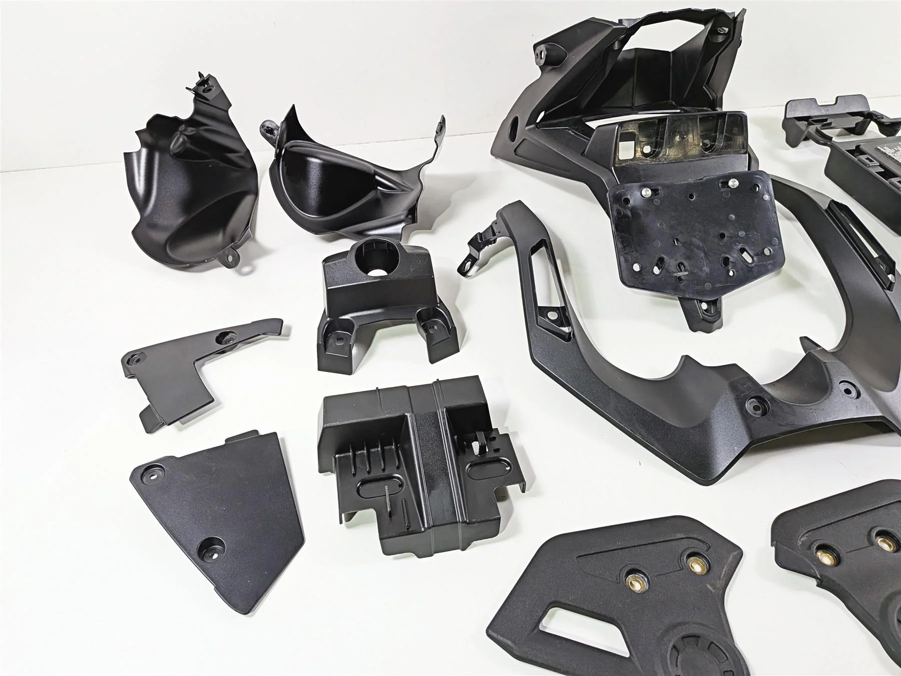 2022 Triumph Tiger 900 GT Pro Frame Cover Plastic Infill Fairing Set T2311424 - Image 3