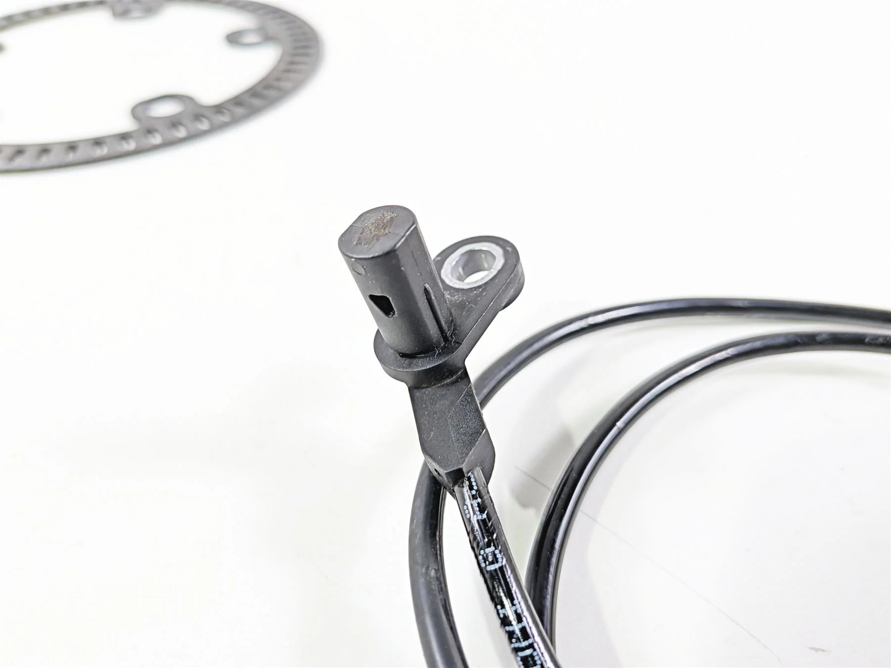 2022 Triumph Tiger 900 GT Pro Front Abs Brake Wheel Speed Sensor T2029935 - Image 8