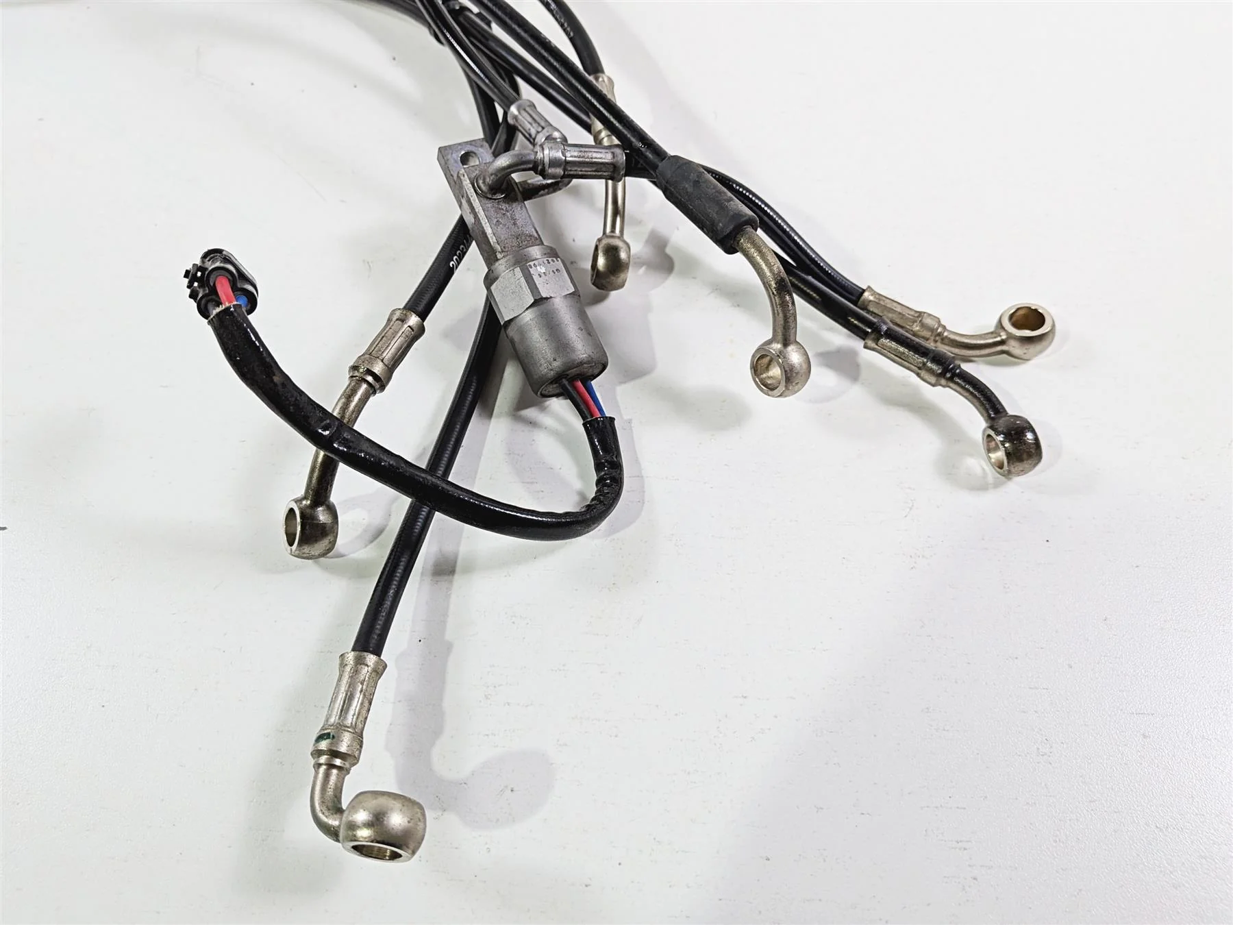 2022 Triumph Tiger 900 GT Pro Front Rear Abs Brake Line Set T2023442 T2023445 - Image 8