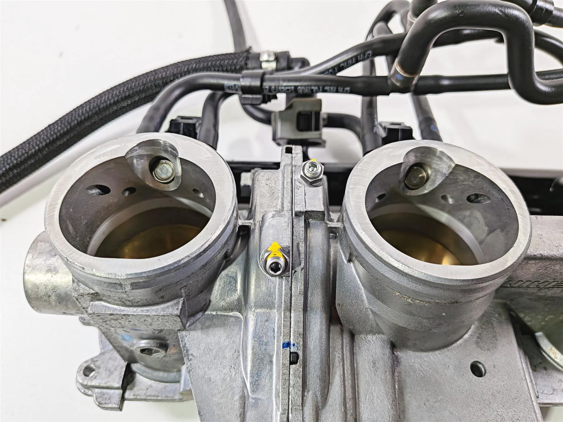 2022 Triumph Tiger 900 GT Pro Keihin Throttle Body Fuel Injection Set T1243400 - Image 8