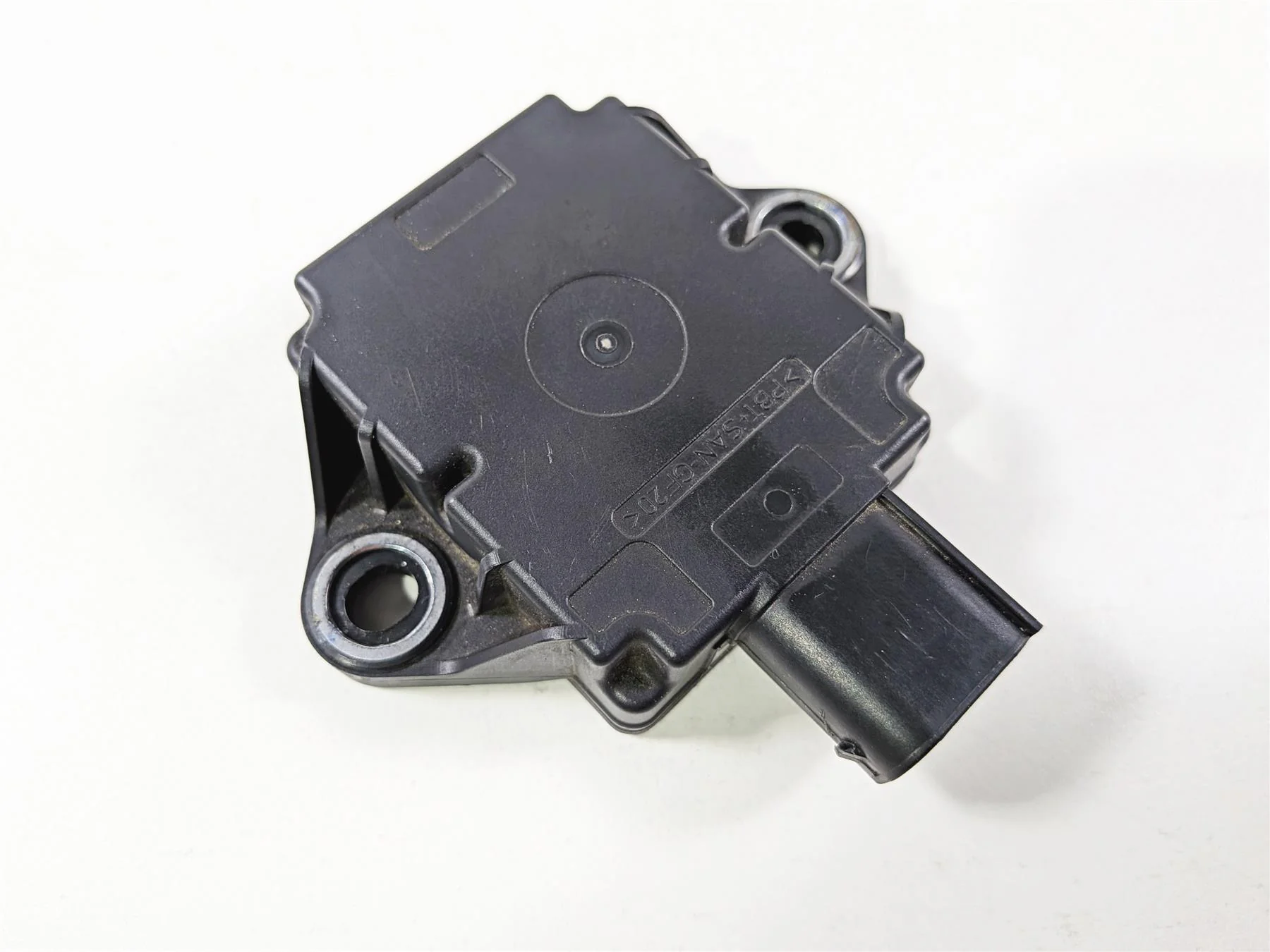 2022 Triumph Tiger 900 GT Pro Lean Angle Fall Sensor T2508035 - Image 10