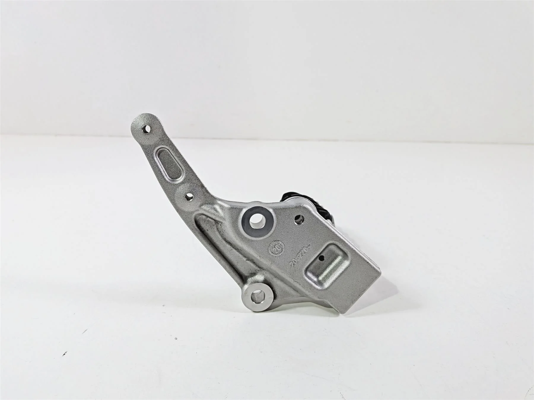 2022 Triumph Tiger 900 GT Pro Left Front Foot Peg & Mount T2082204 - Image 4