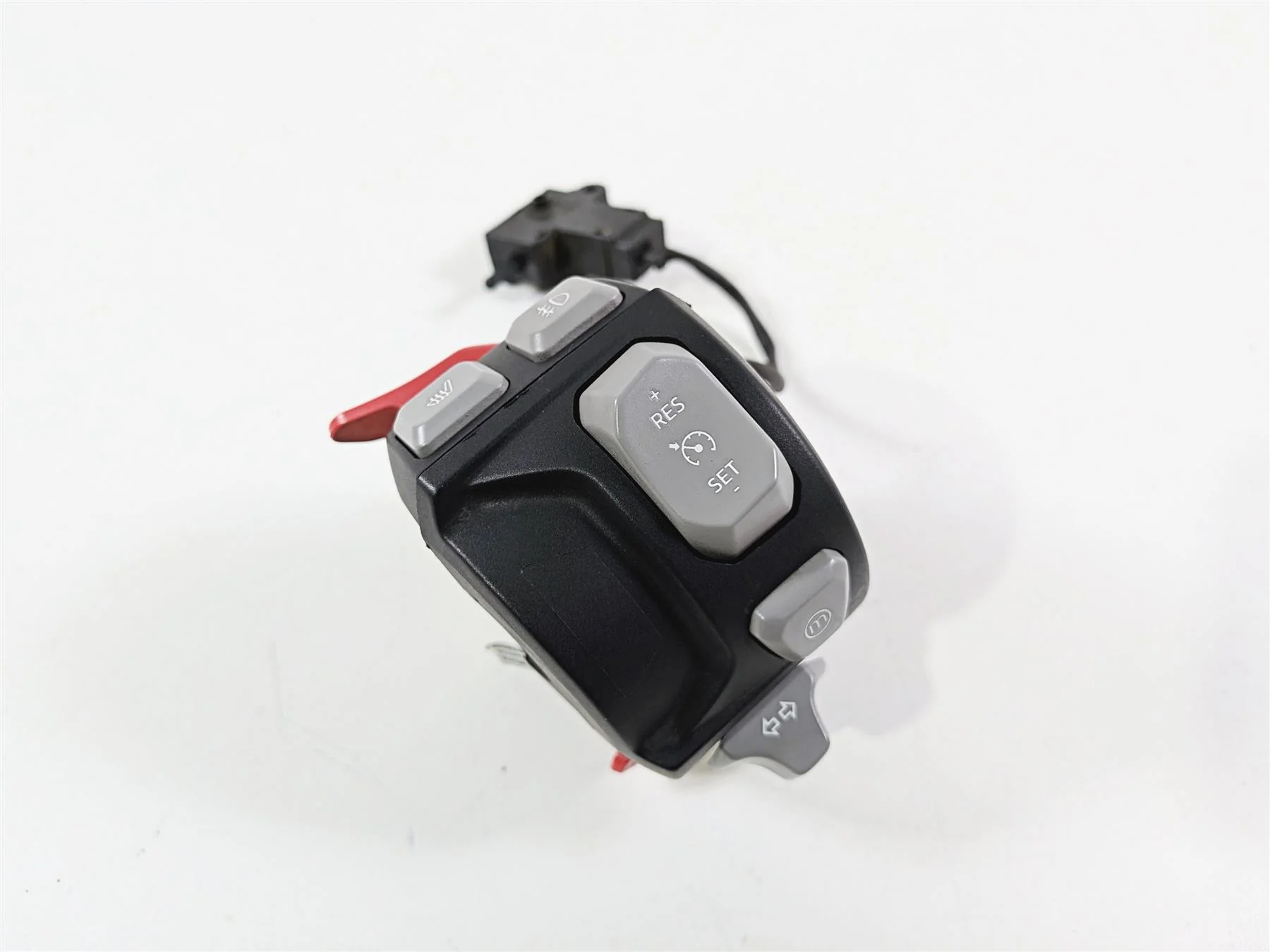 2022 Triumph Tiger 900 GT Pro Left Hand Light Cruise Control Switch T2044782 - Image 10