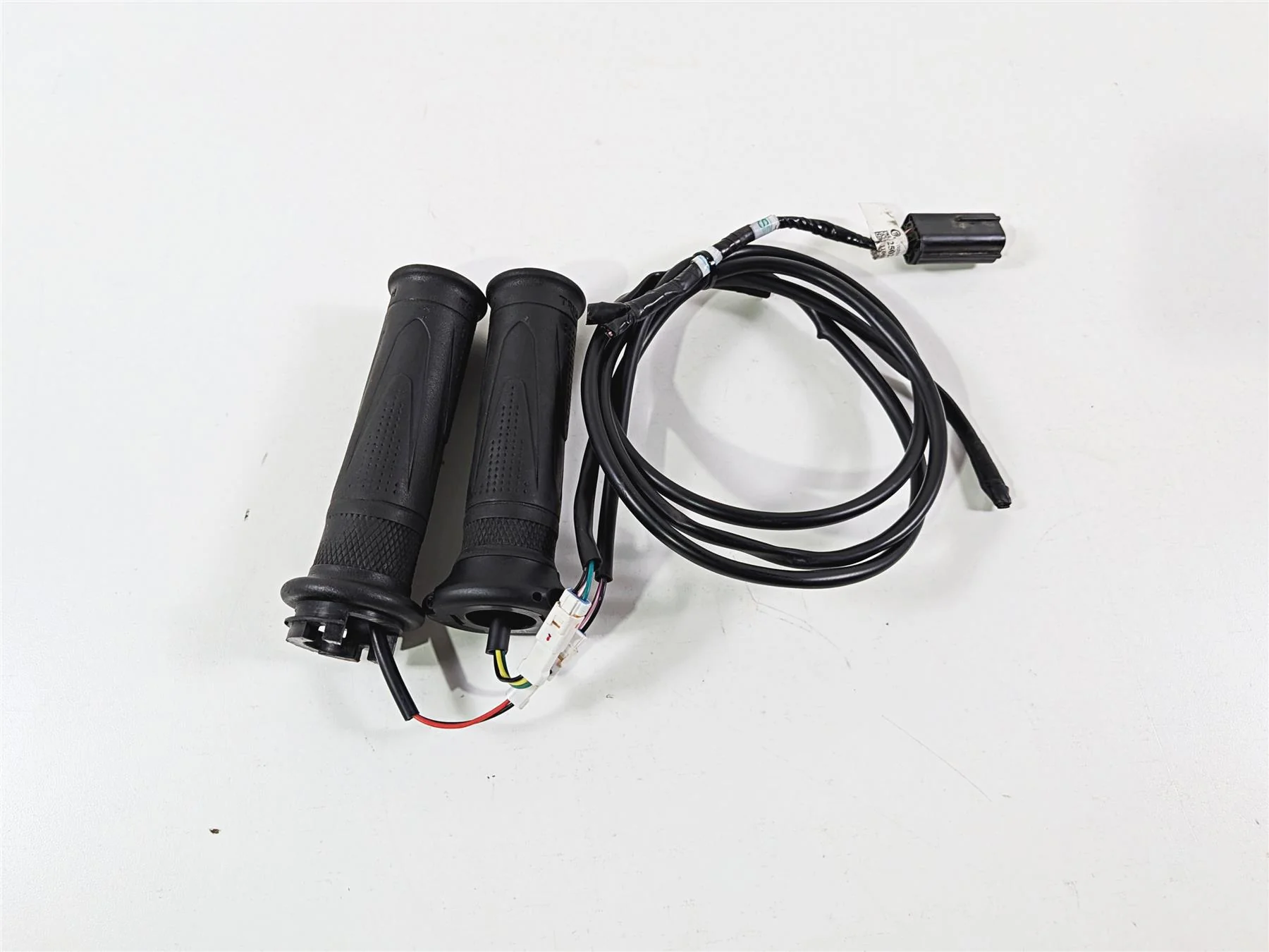 2022 Triumph Tiger 900 GT Pro Left Right Heated Hand Grip Heater Set T2042078