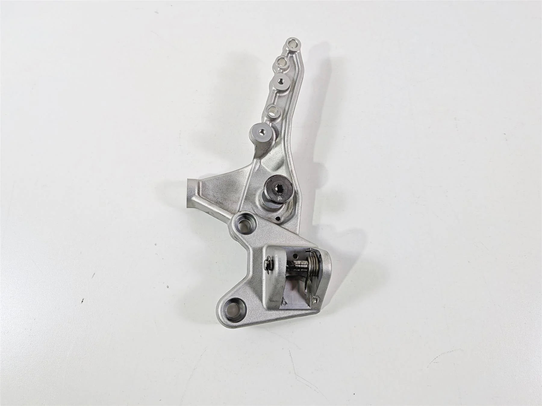 2022 Triumph Tiger 900 GT Pro Right Front Foot Peg Mount T2082358