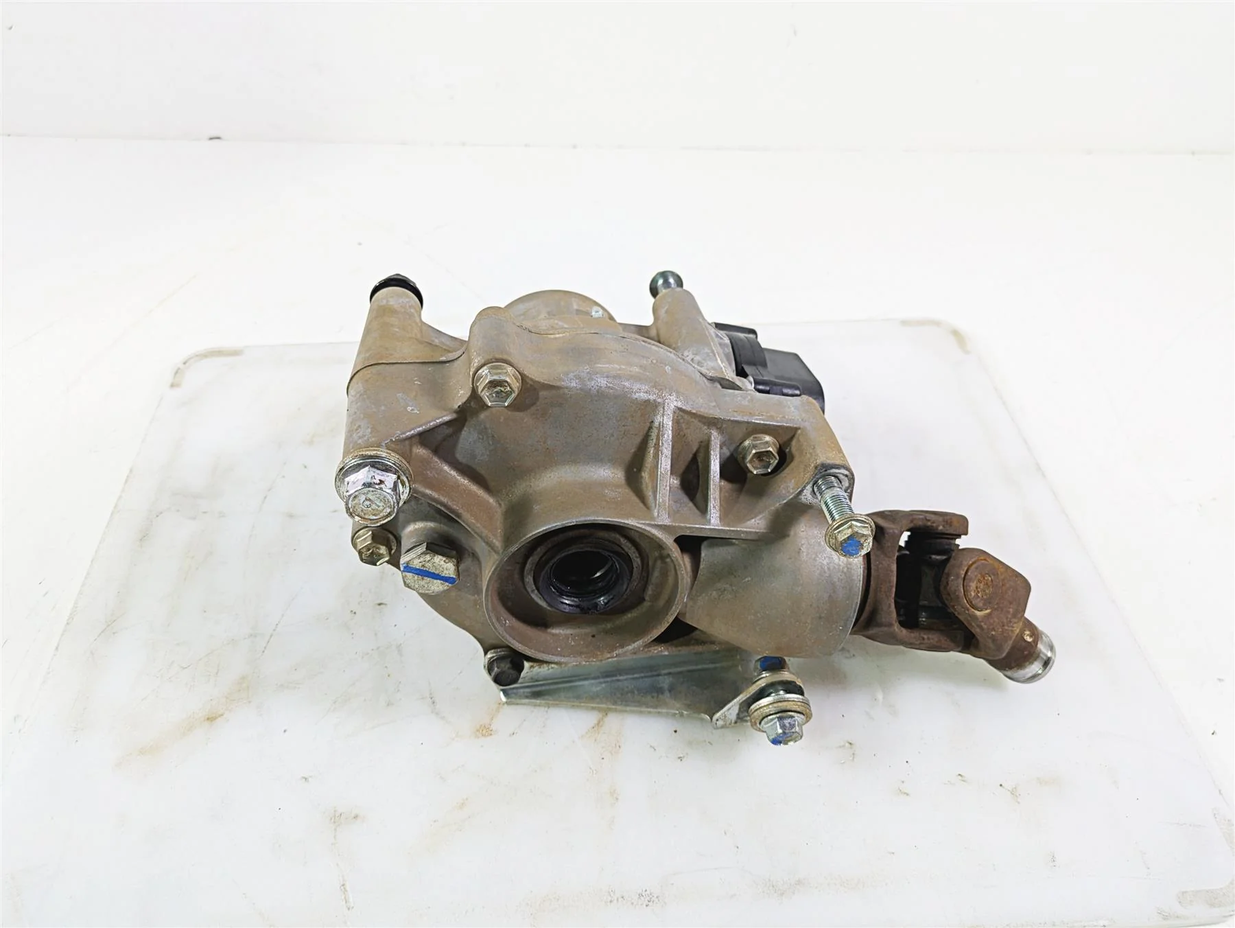 2022 Yamaha YXZ1000 R Front Differential Gear Box Diff 531miles 2HC-46160-11-00 - Image 4