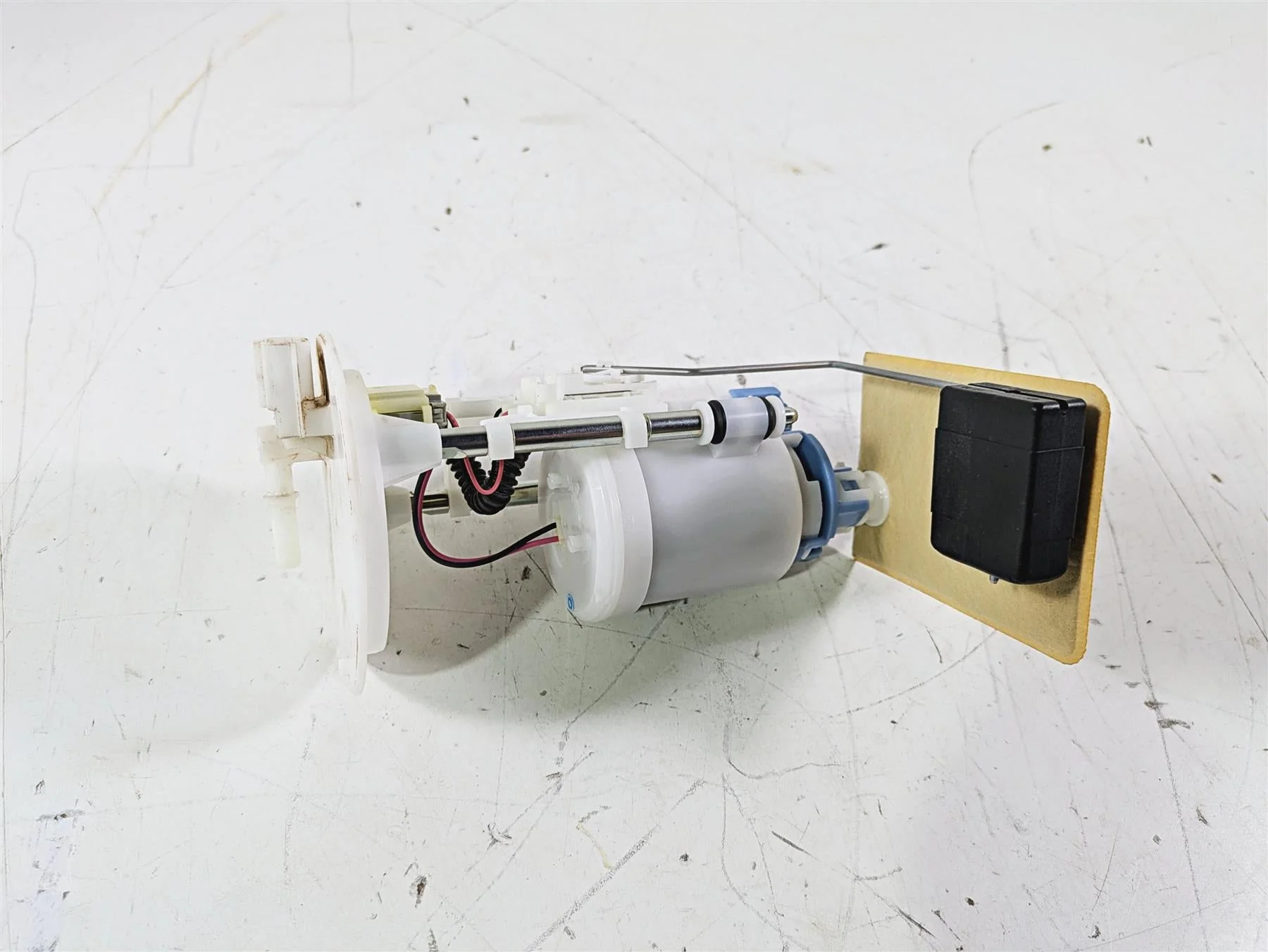 2022 Yamaha YXZ1000 R Fuel Gas Petrol Pump B16-13907-03-00 - Image 11