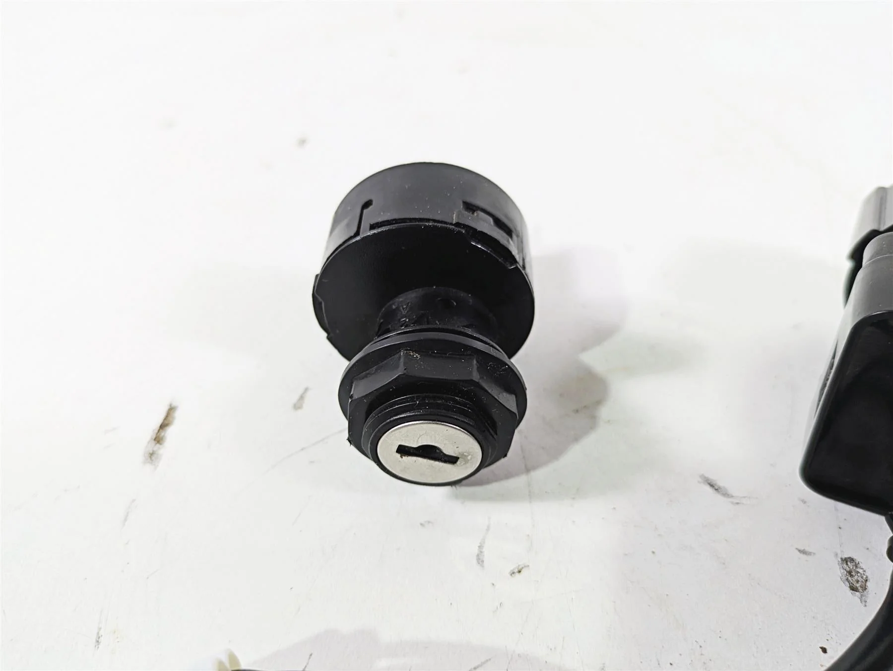2022 Yamaha YXZ1000 R Ignition Light Awd Switch Set 1XD-H2510-10-00 - Image 10