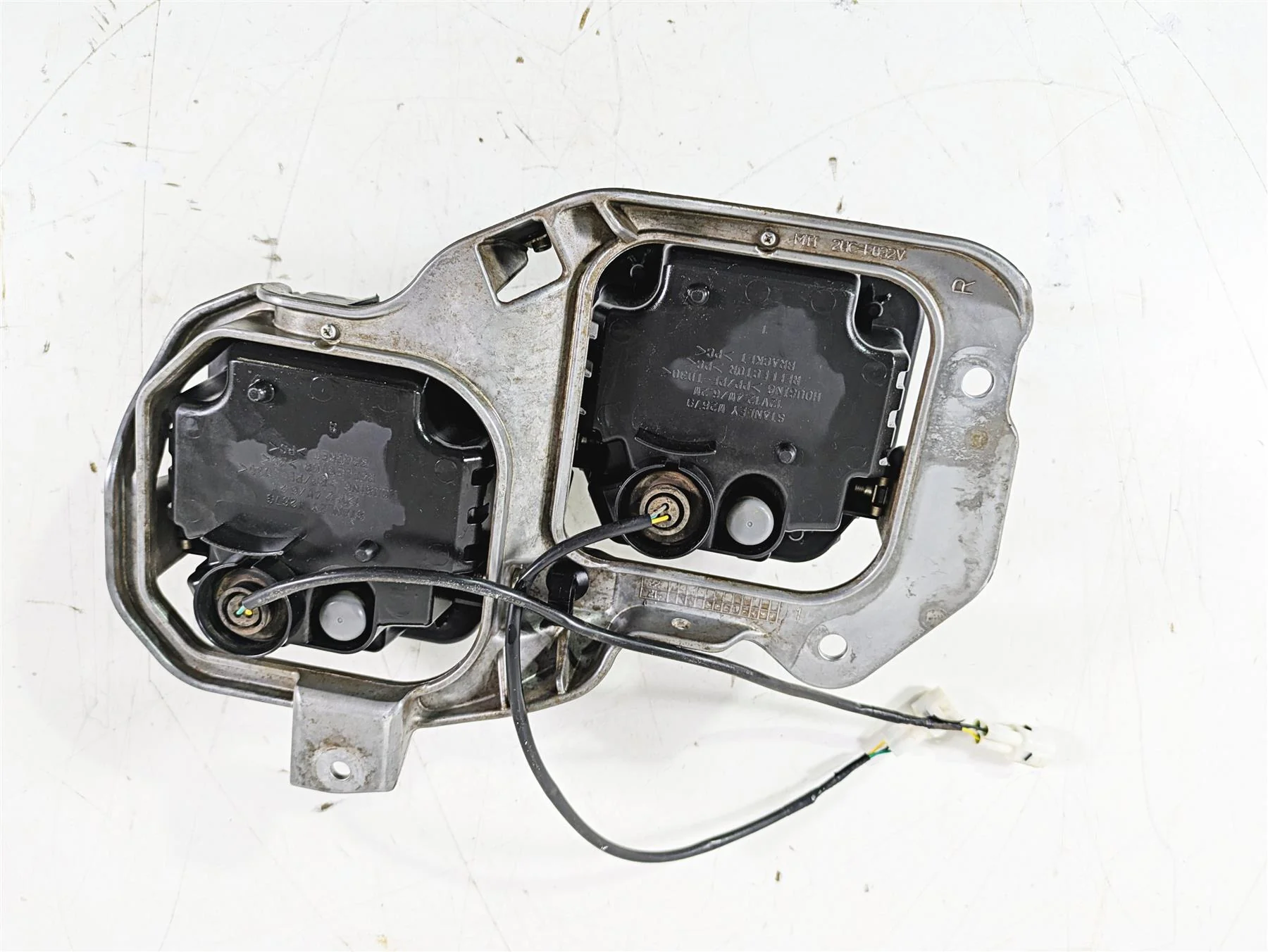 2022 Yamaha YXZ1000 R Right Headlight Head Light Lamp Set 2UD-84300-00-00 - Image 9
