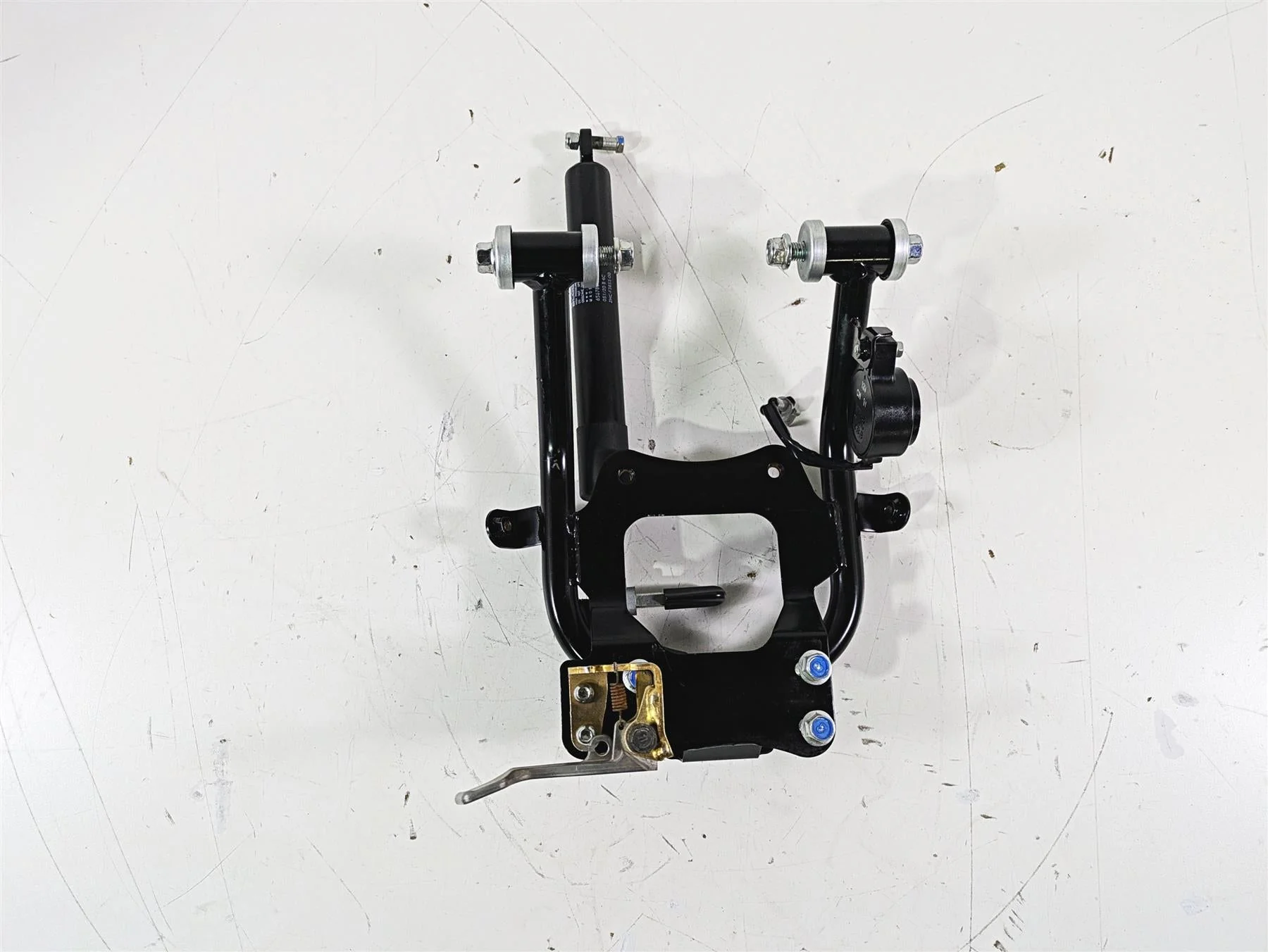 2022 Yamaha YXZ1000 R Steering Wheel Mount Holder & Damper 2HC-F3870-01-00 - Image 4