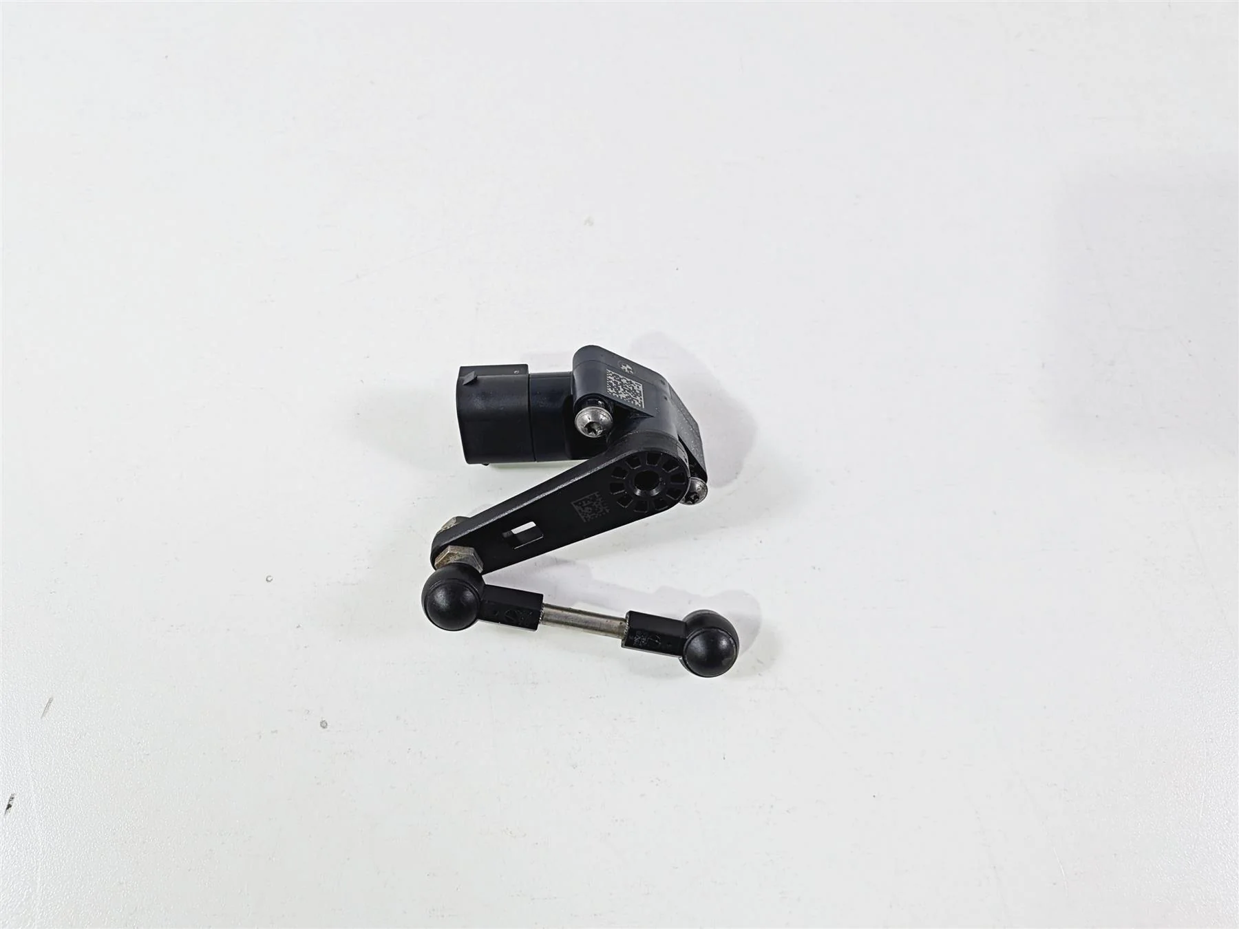 2023 BMW F850GS K81 Bike Leveling Sensor & Linkage Arm 37146870000