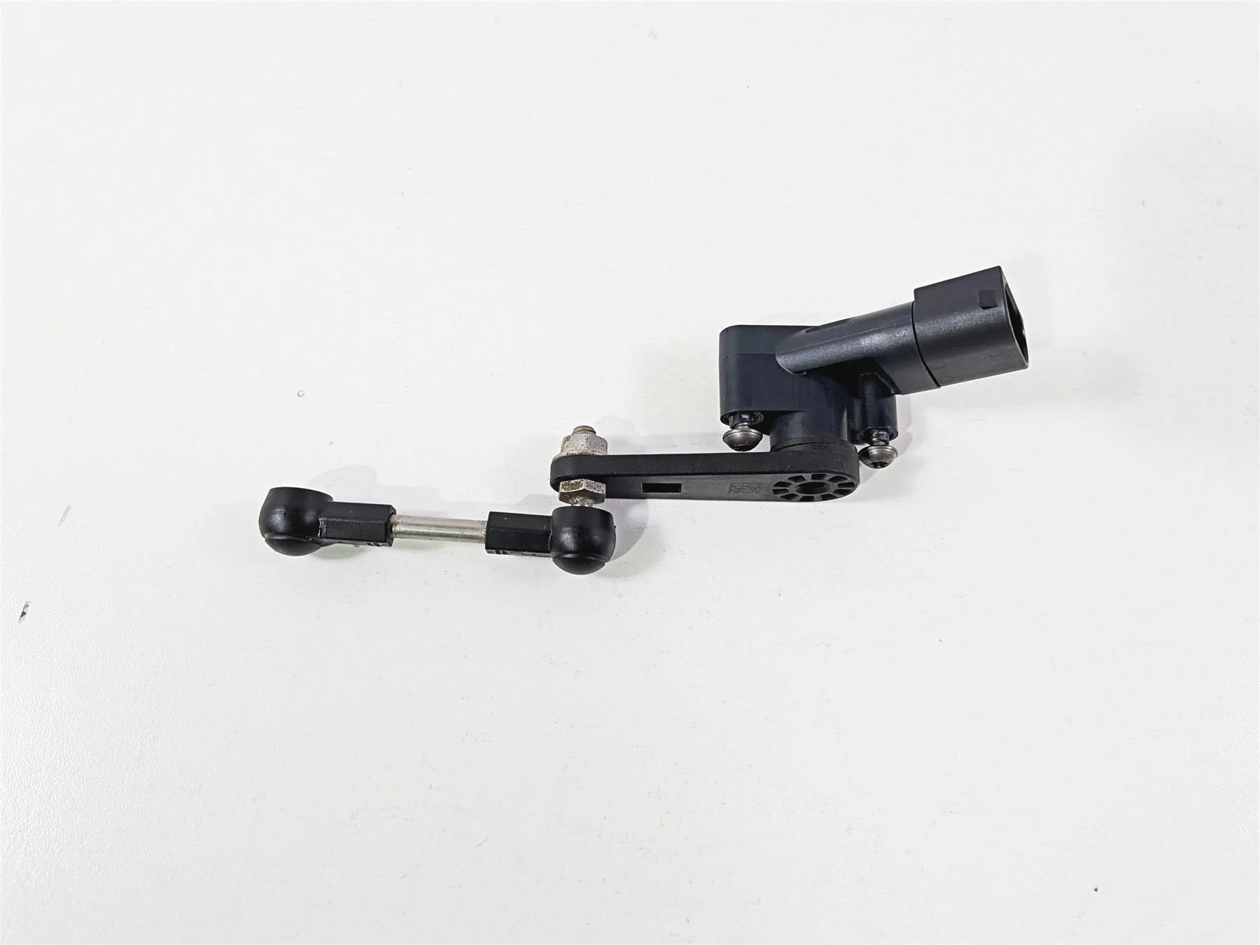 2023 BMW F850GS K81 Bike Leveling Sensor & Linkage Arm 37146870000 - Image 6