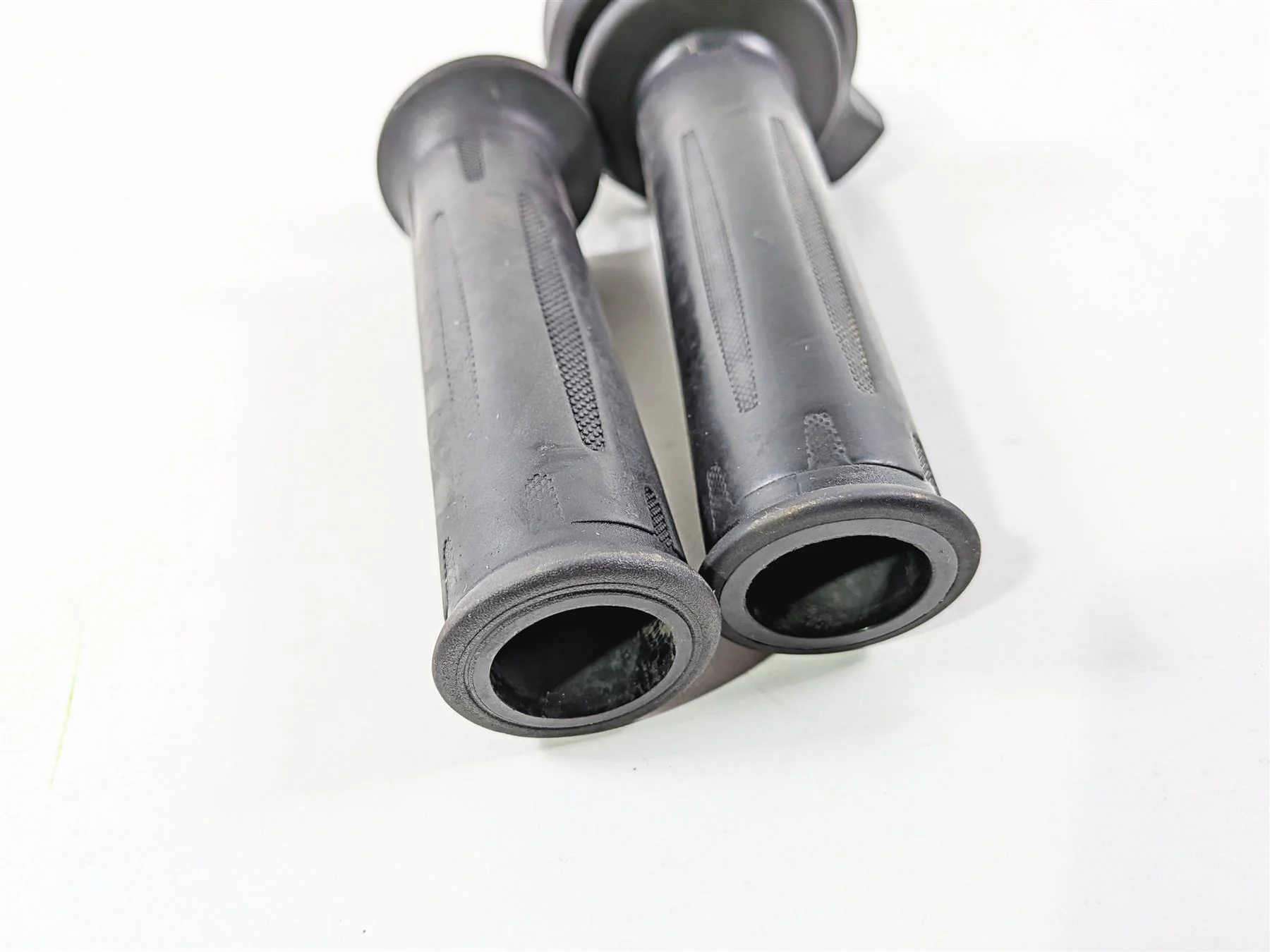 2023 BMW F850GS K81 Left Right Hand Heated Cruise Grip Set 61318552120 - Image 10
