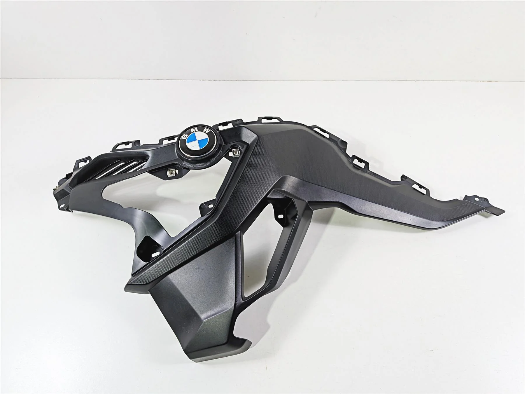 2023 BMW F850GS K81 Main Left Inner Side Fairing Cover Emblem 46638393885 - Image 2