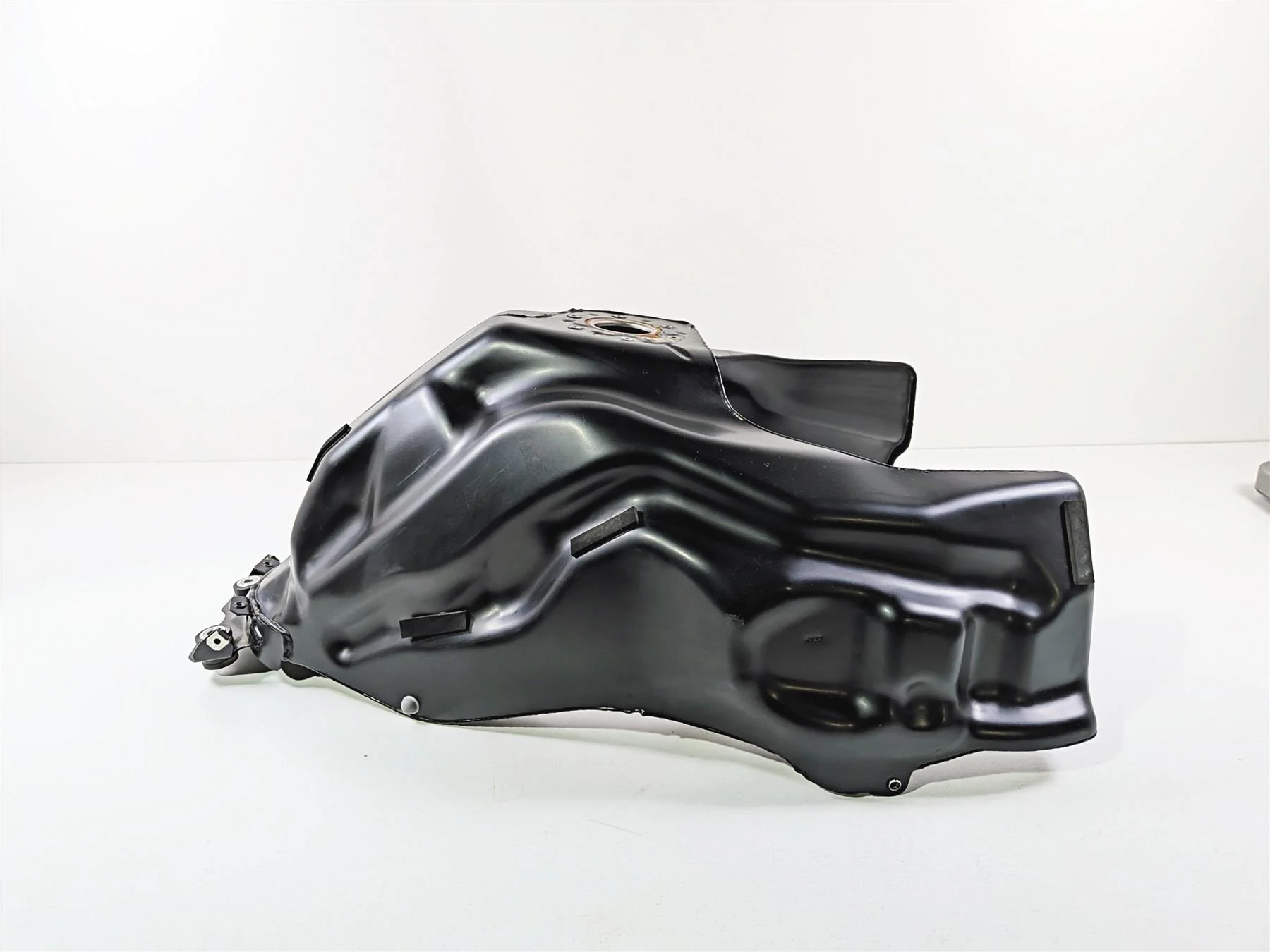 2023 BMW F850GS K81 Metal Fuel Gas Petrol Tank - Clean No Dents 16118555258 - Image 2