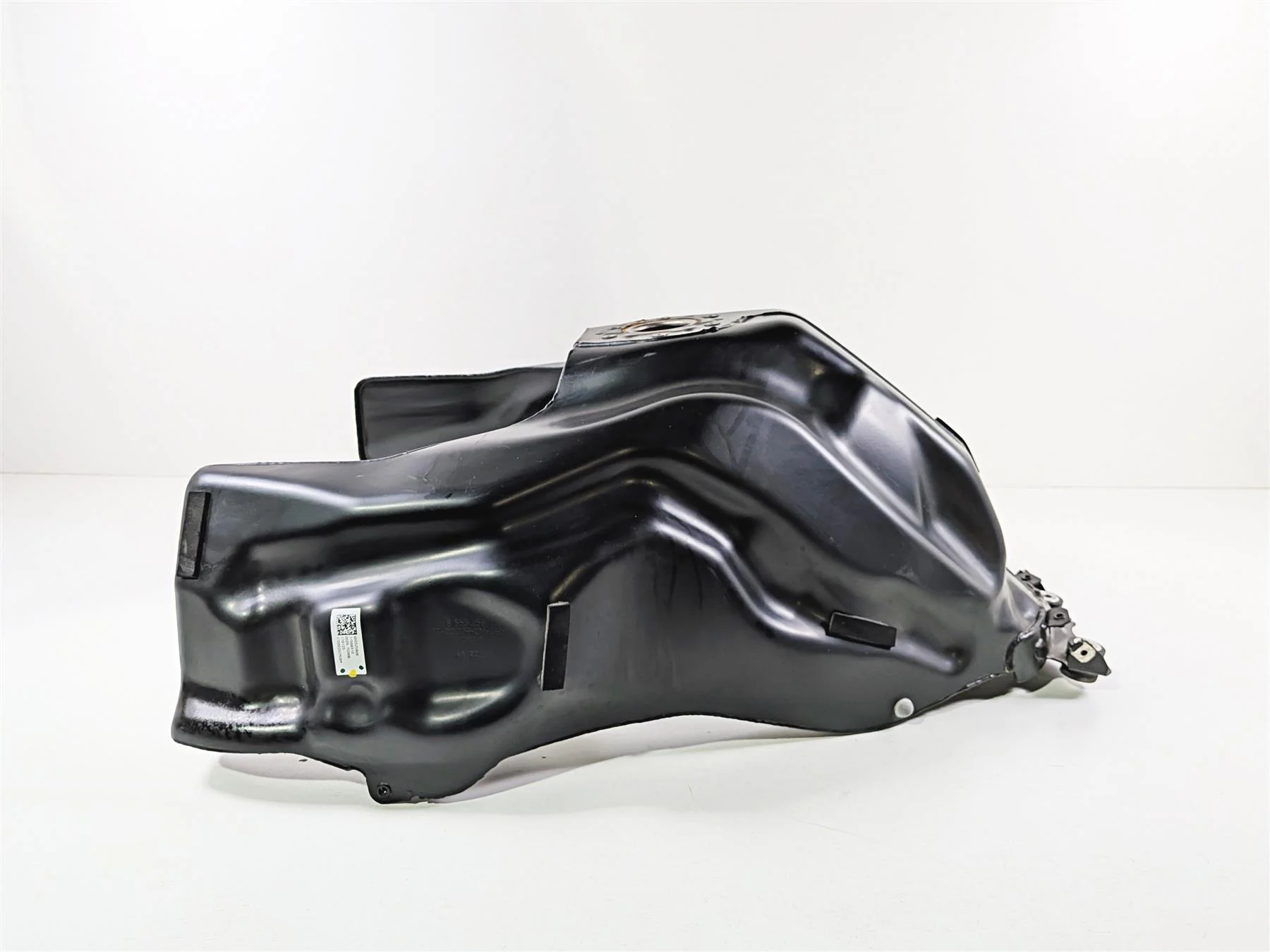 2023 BMW F850GS K81 Metal Fuel Gas Petrol Tank - Clean No Dents 16118555258 - Image 4