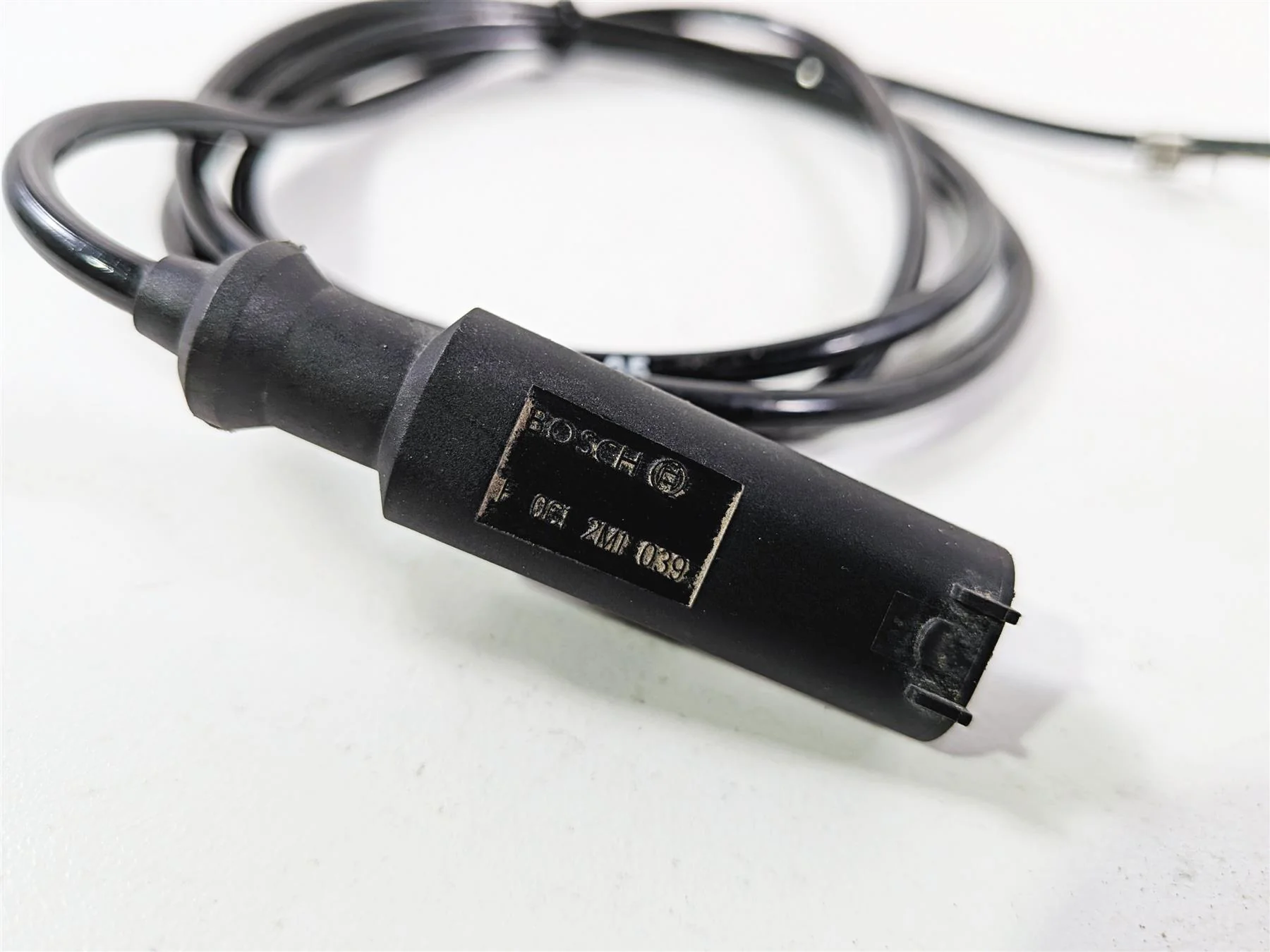 2023 BMW F850GS K81 Rear Abs Brake Wheel Speed Sensor 34527715117 - Image 7