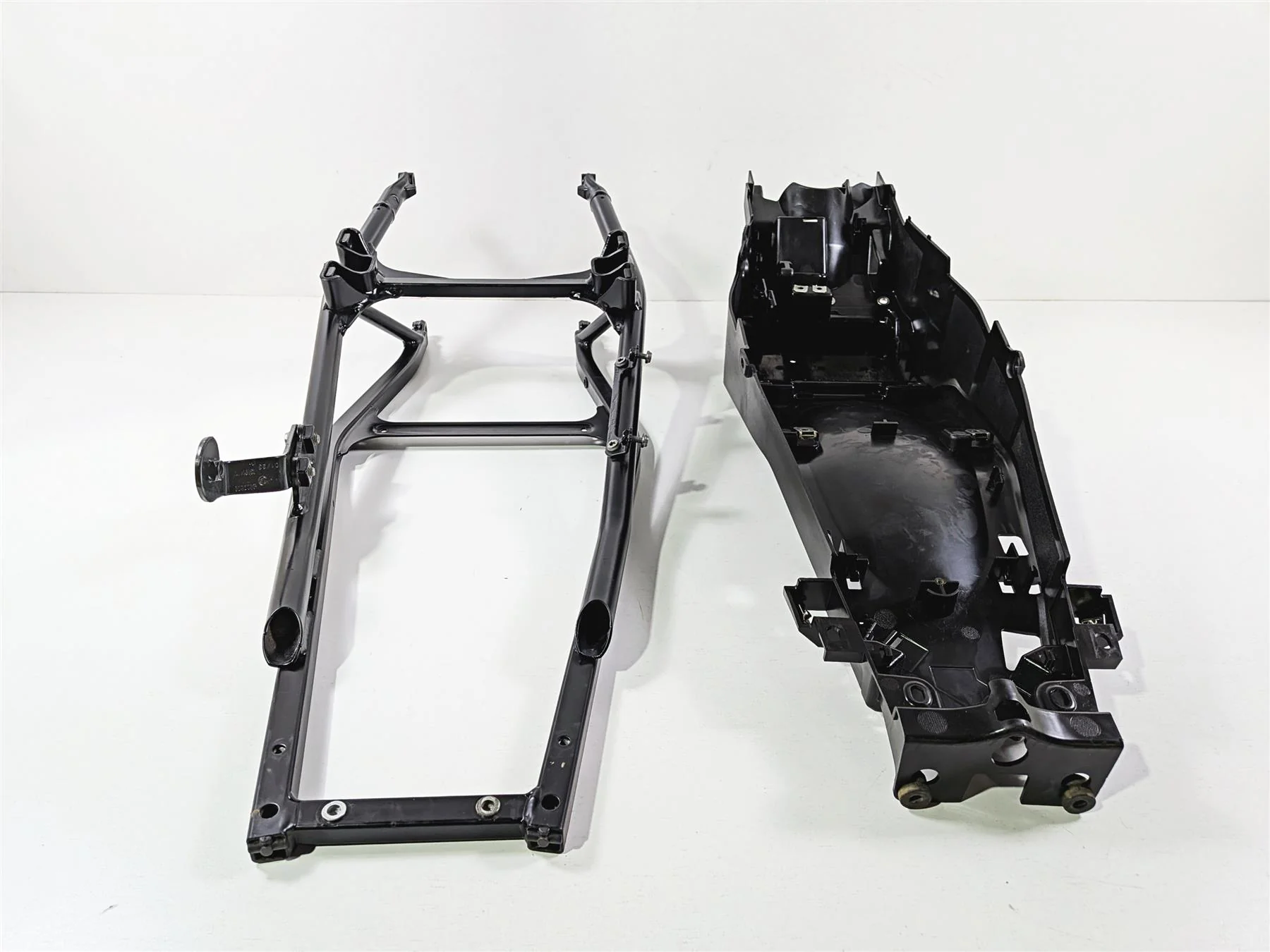 2023 BMW F850GS K81 Rear Subframe Sub Frame 46518564750 46518414766 - Image 12