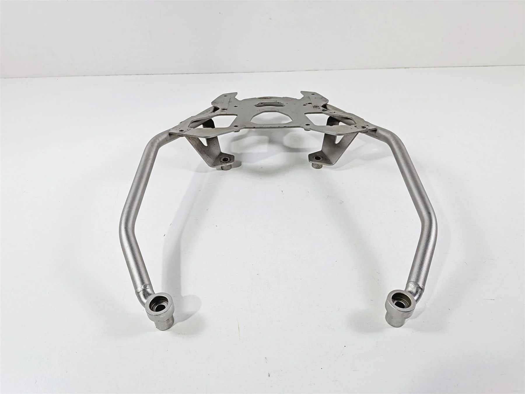 2023 BMW F850GS K81 Rear Tour Pack Rack Holder Carrier 8404576 46548404578 - Image 4