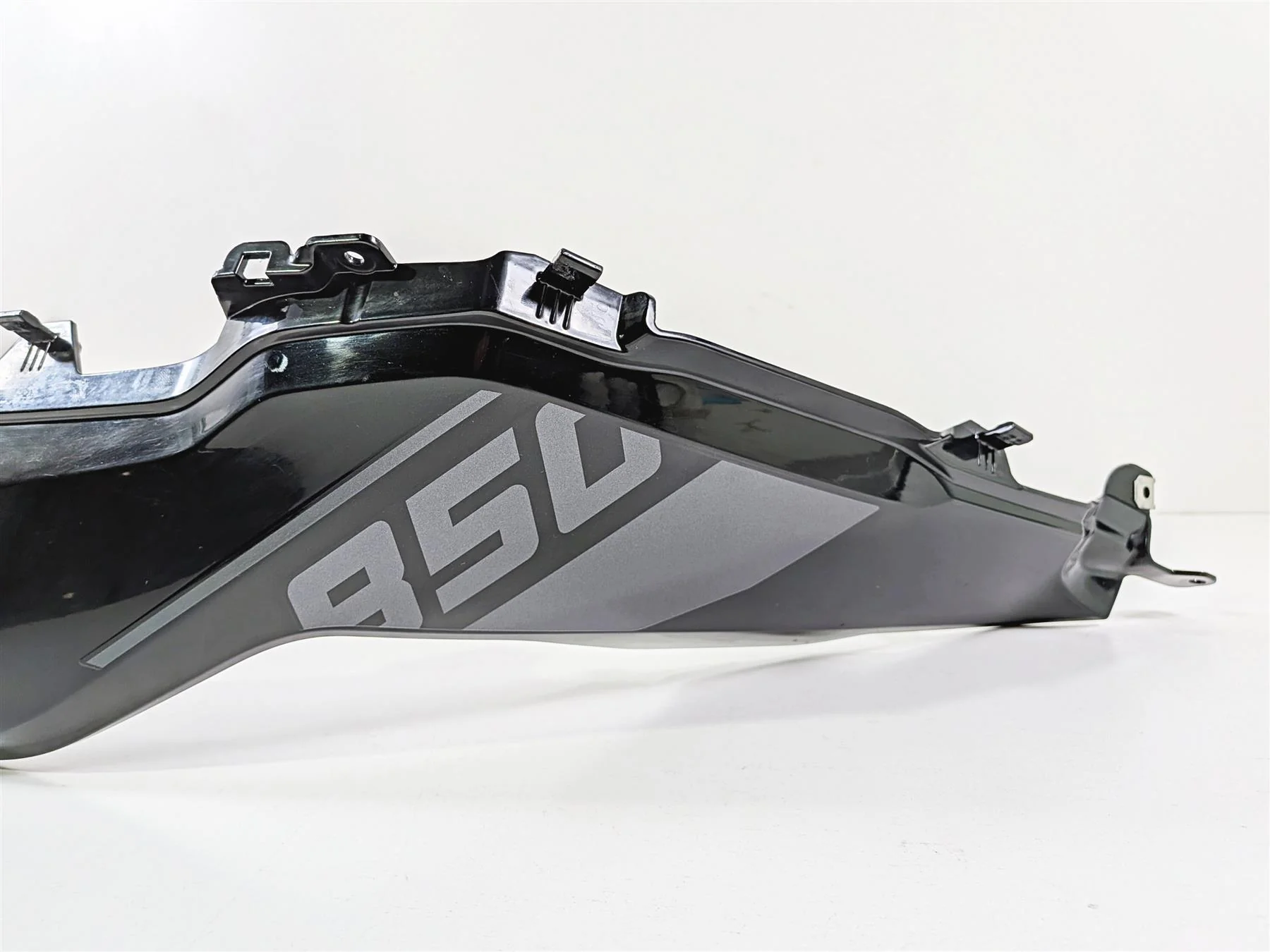 2023 BMW F850GS K81 Upper Left Triple Black Side Tank Fairing Cover 46638564627 - Image 12