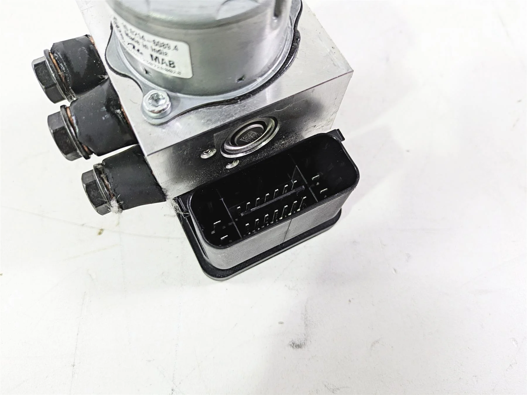 2023 BMW G310R K03 Abs Brake Module Pump Unit Module 34511542798 - Image 6