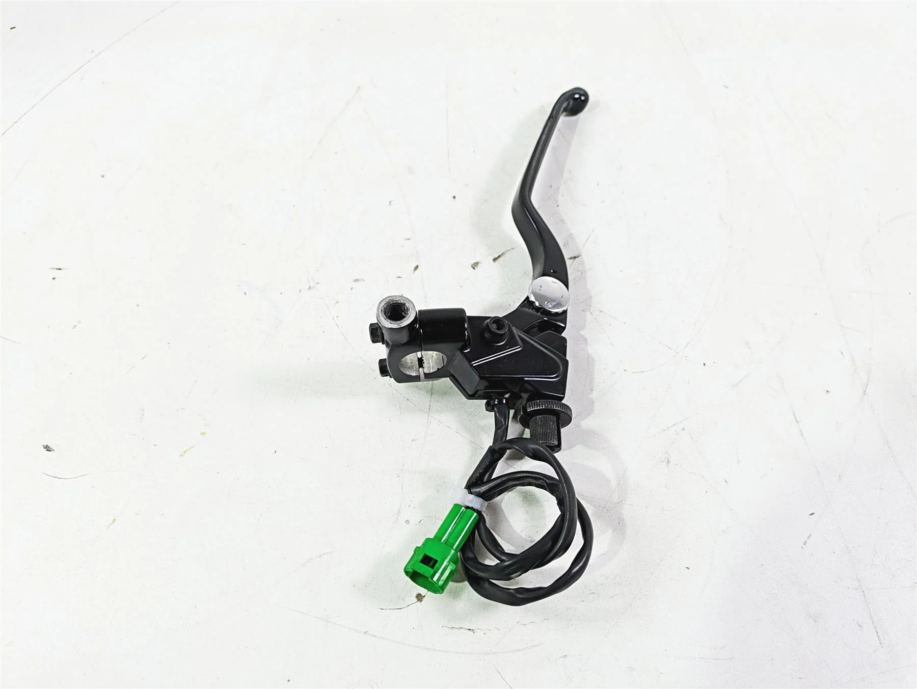 2023 BMW G310R K03 Clutch Perch & Oem Black Lever 77159443011 - Image 3