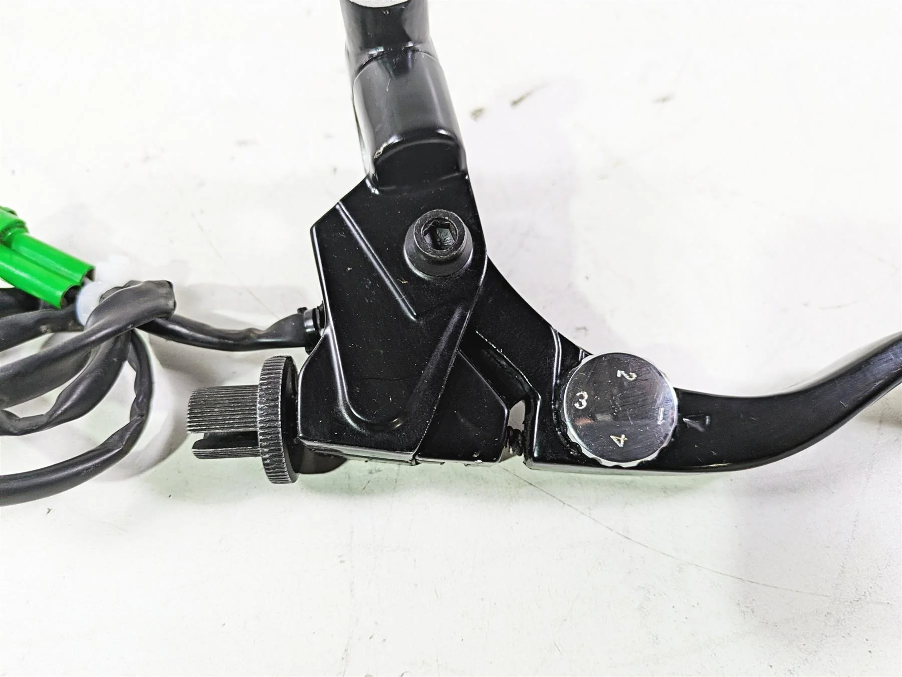 2023 BMW G310R K03 Clutch Perch & Oem Black Lever 77159443011 - Image 6