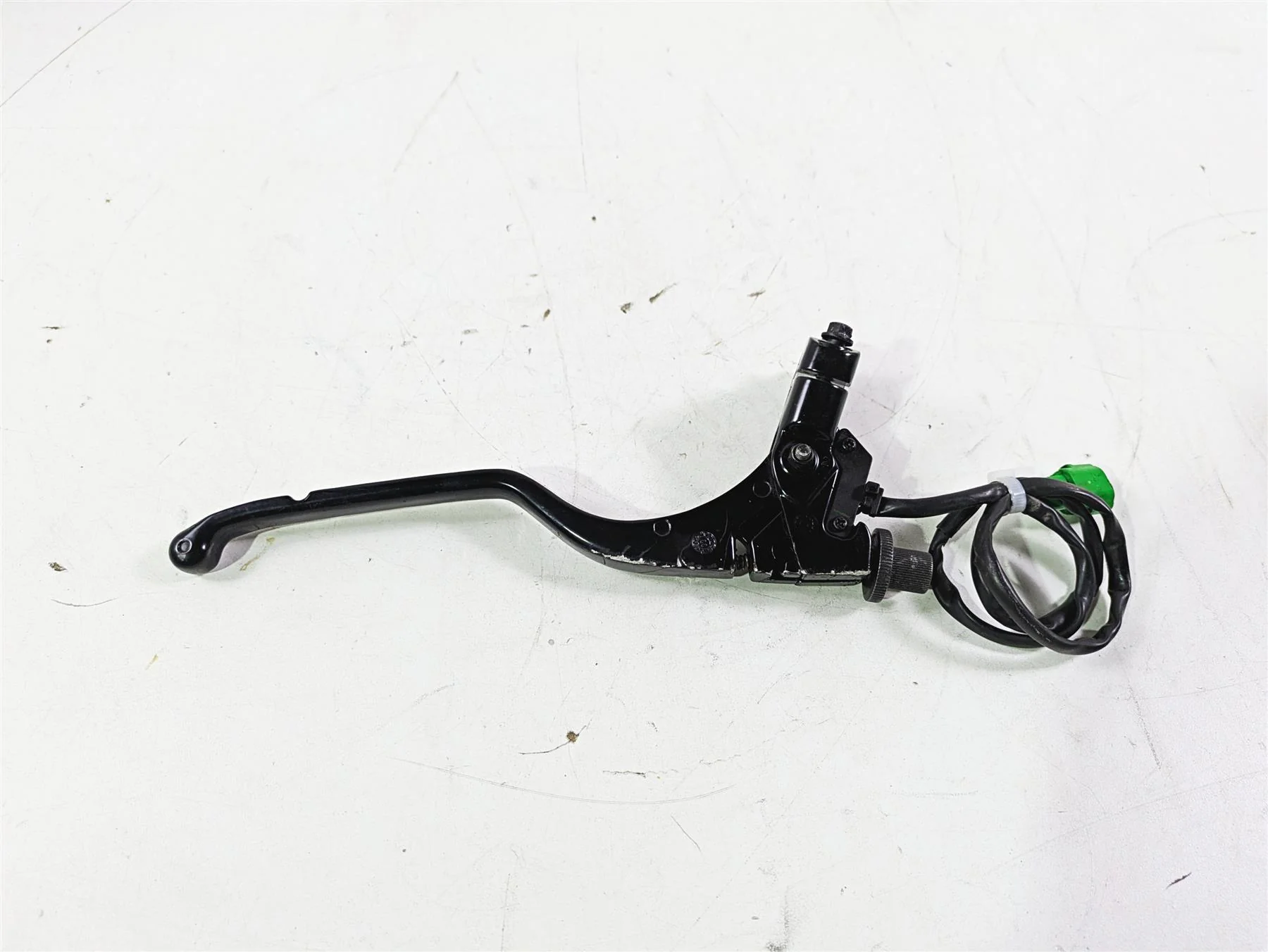 2023 BMW G310R K03 Clutch Perch & Oem Black Lever 77159443011 - Image 9