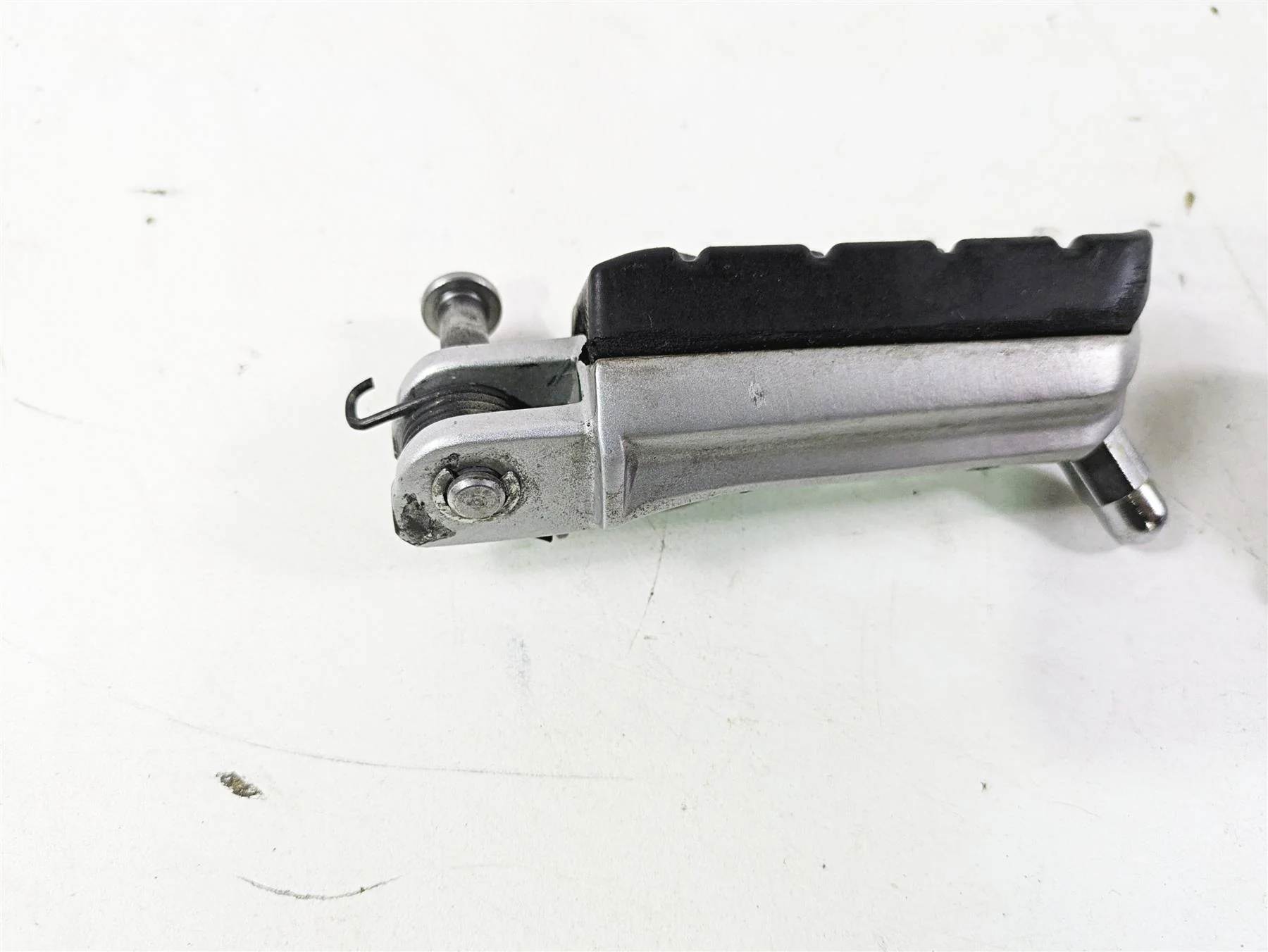 2023 BMW G310R K03 Front Rider Foot Peg Rest Set 46718553971 46718553972 - Image 5