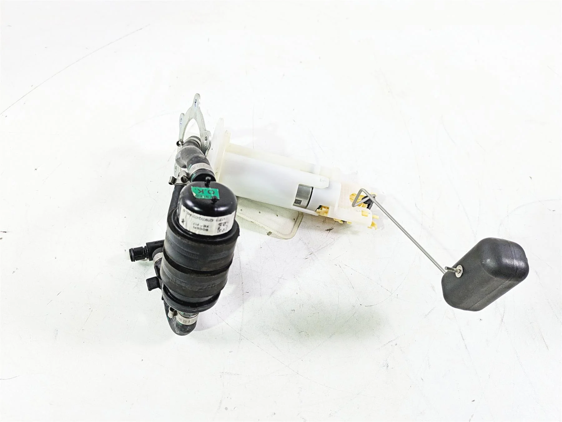 2023 BMW G310R K03 Fuel Gas Petrol Pump 4K - Tested 16148545351 - Image 3