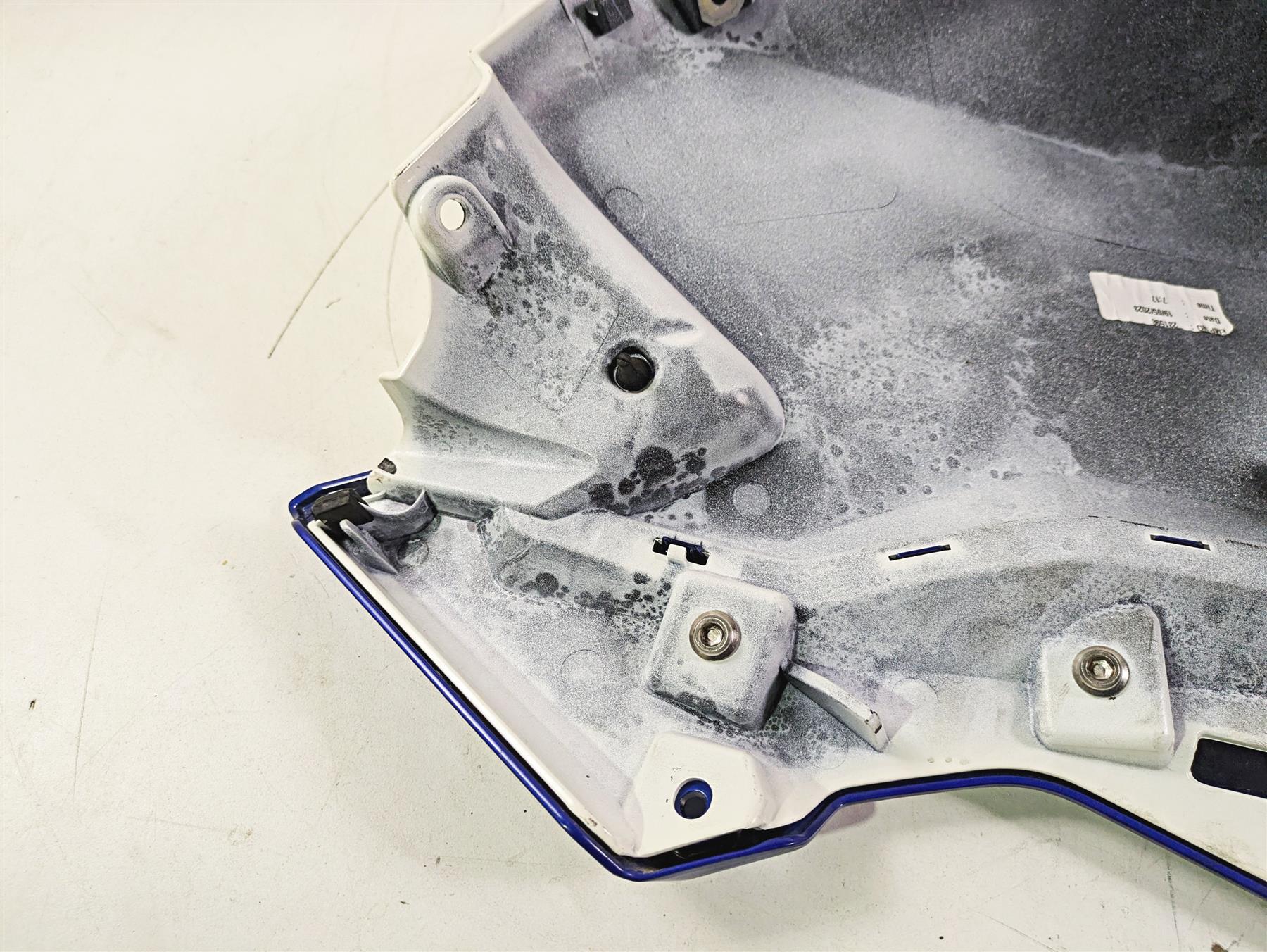 2023 BMW G310R K03 Left Main Side Cover Fairing Set 46637922115 - Image 8