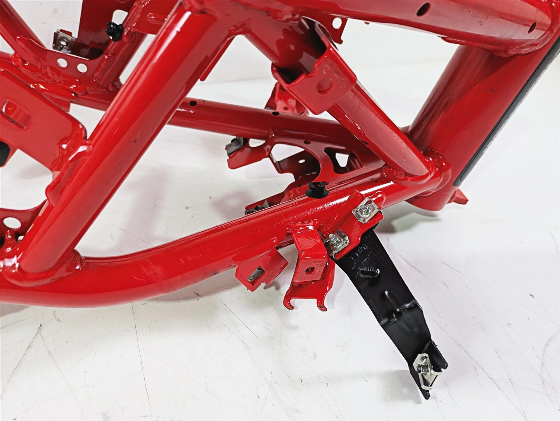 2023 BMW G310R K03 Straight Red Main Frame Chassis With Clean Texas Title 46517923543 - Image 8