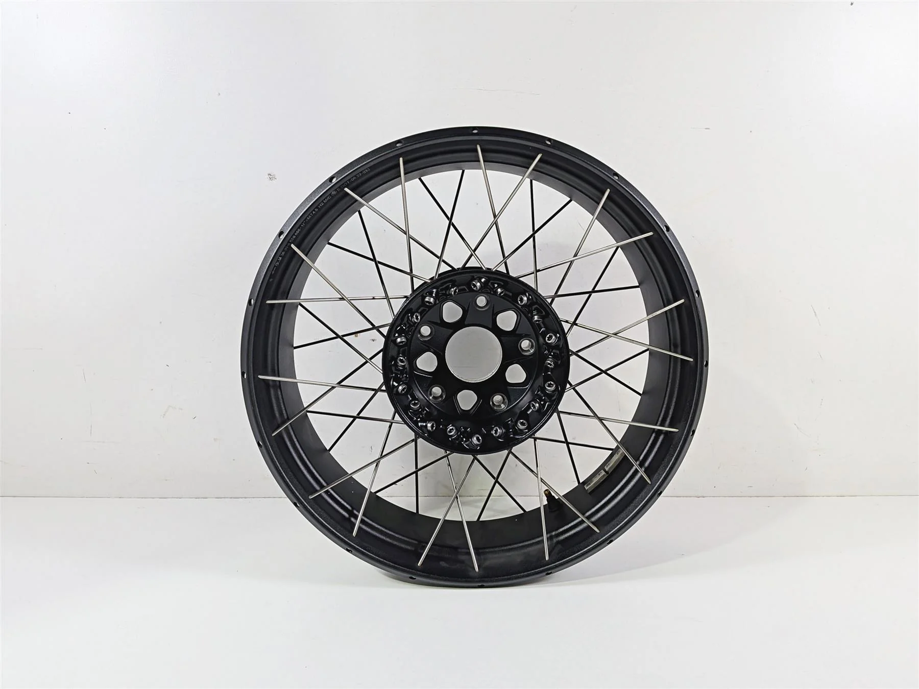 2023 BMW R nineT Scrambler K23 17x4.5 Cross Spoke Rear Wheel Rim 36318562513