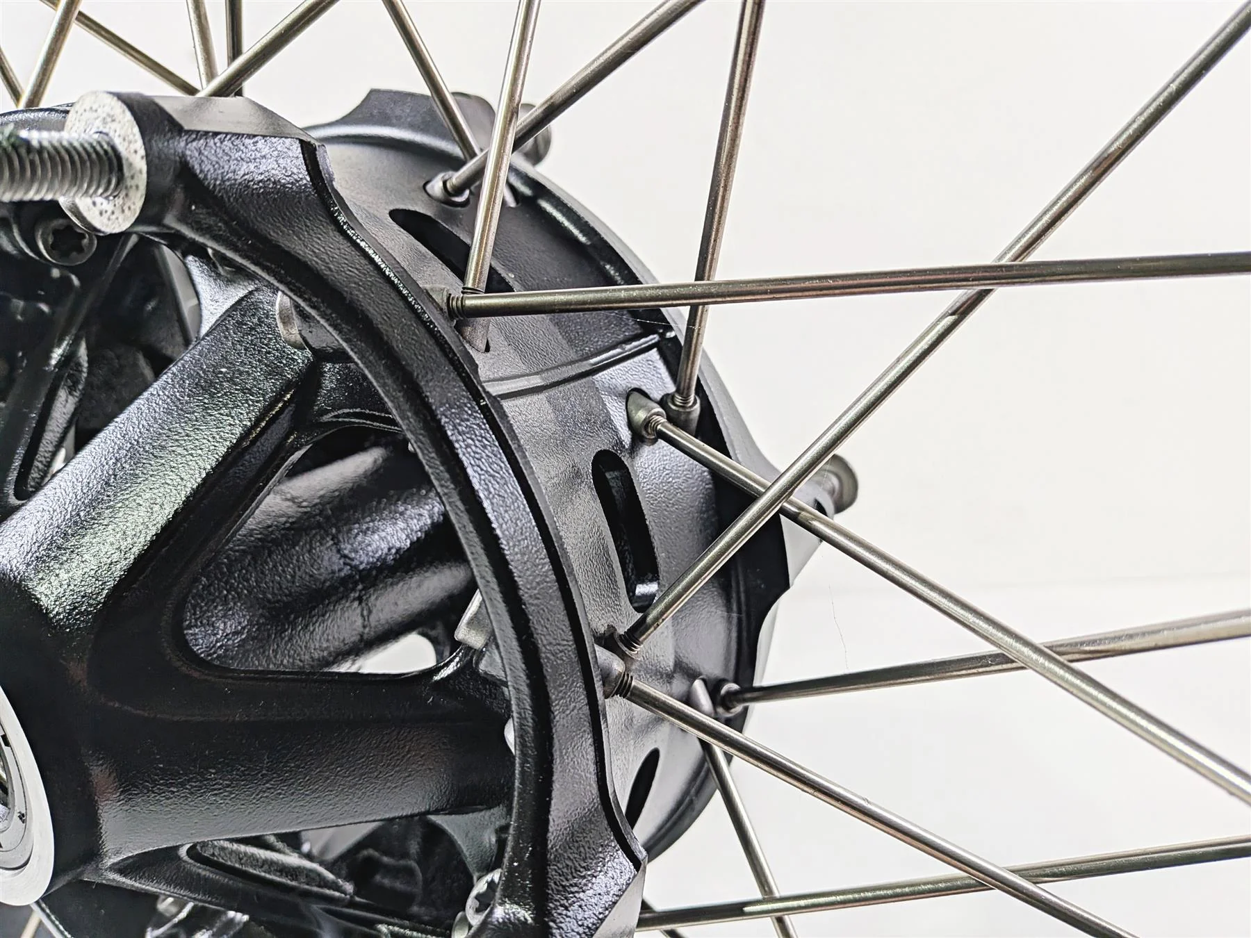 2023 BMW R nineT Scrambler K23 19x3 Cross Spoke Front Wheel Rim 36318562512 - Image 10