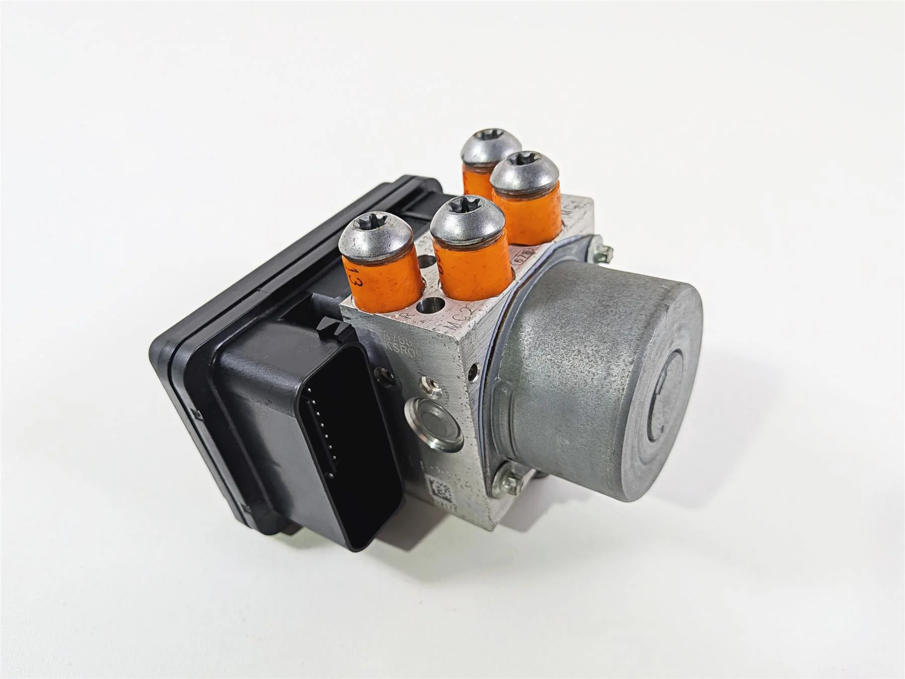 2023 BMW R nineT Scrambler K23 Abs Brake Pump Control Module 34518393178 - Image 12
