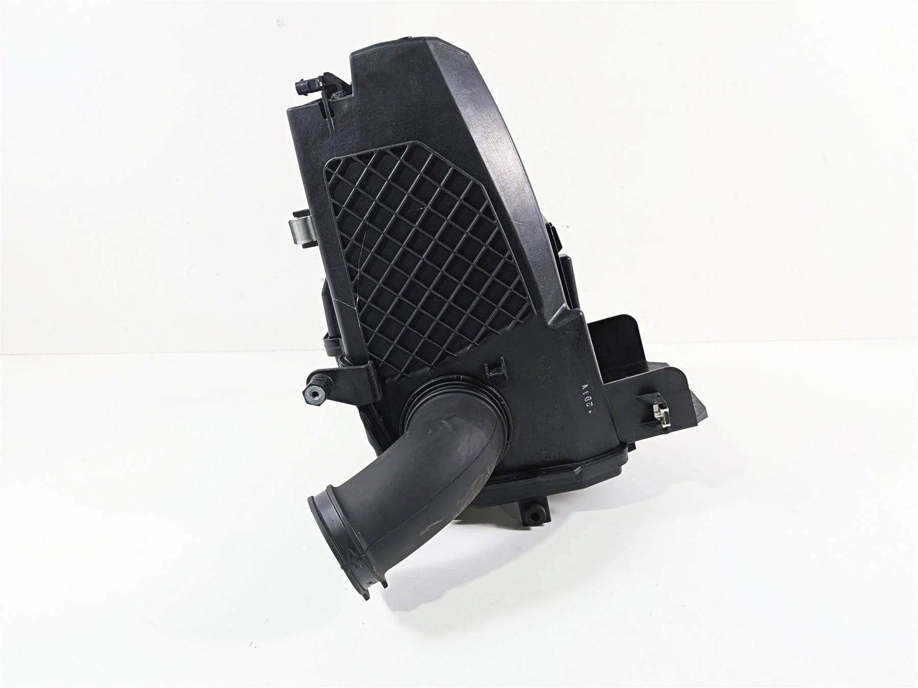 2023 BMW R nineT Scrambler K23 Air Box Housing & Tubes - No Filter 13718405525 - Image 3