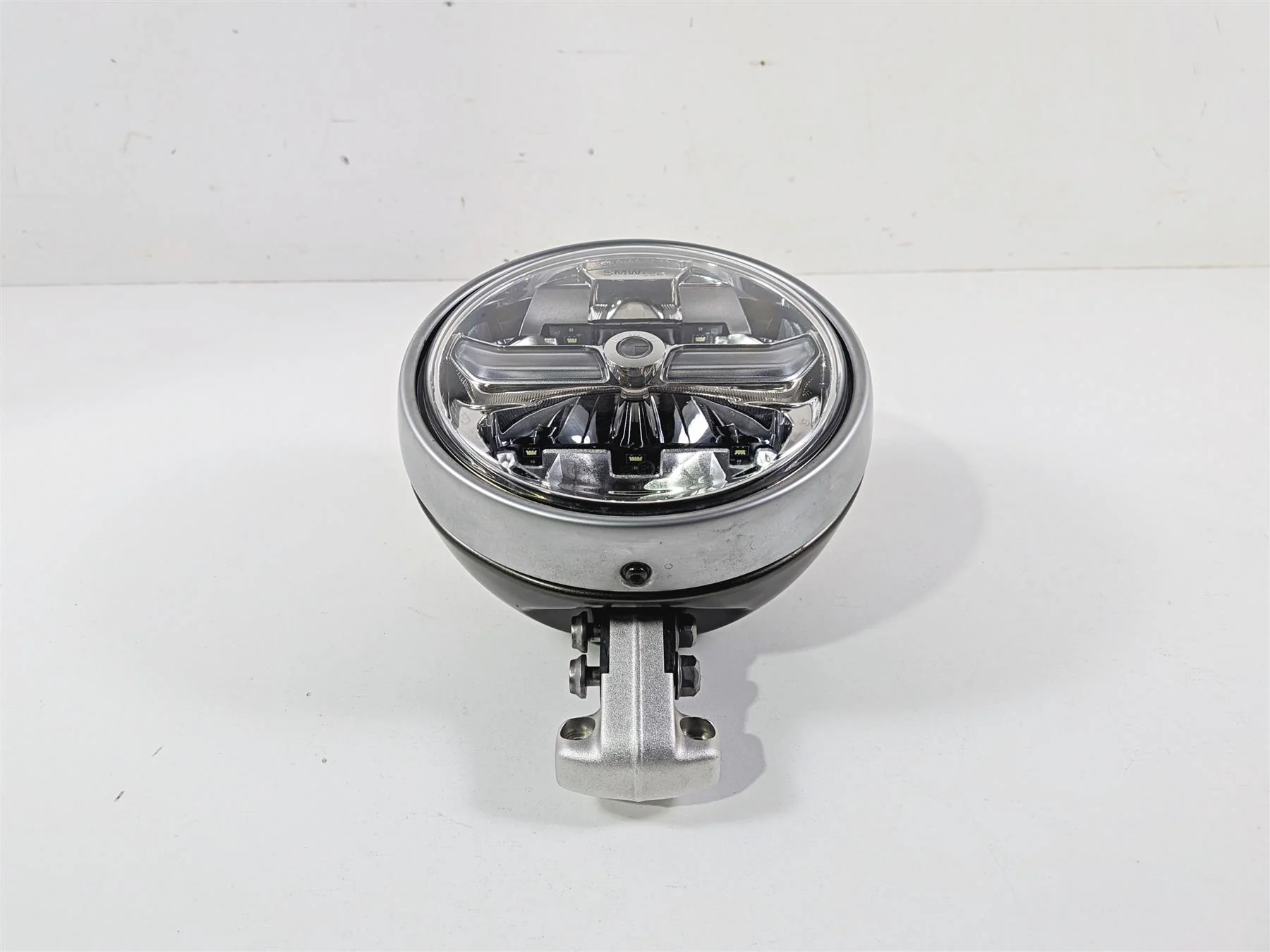 2023 BMW R nineT Scrambler K23 Deluxe Headlight Headlamp 63128395671 63177914875 - Image 2