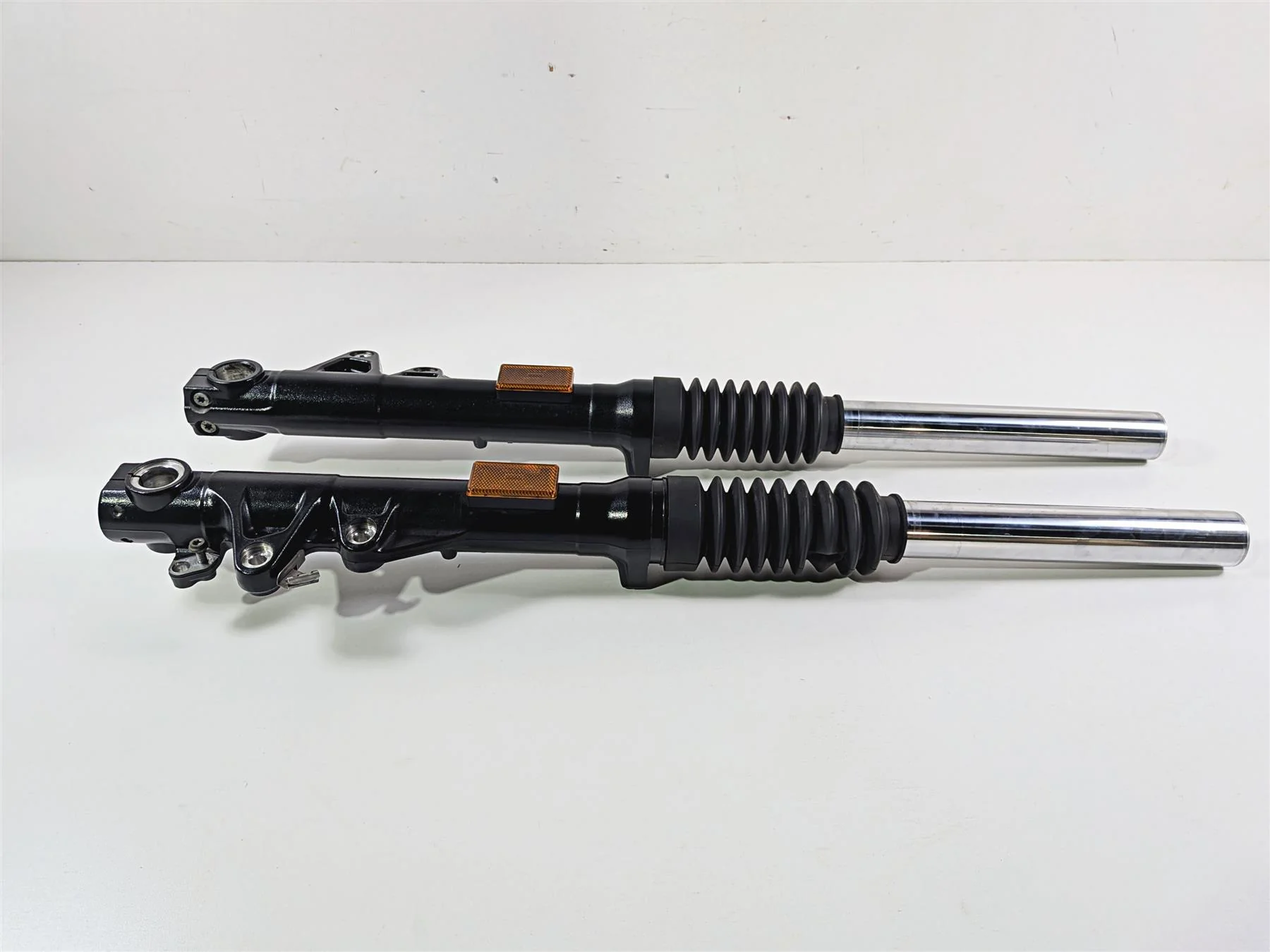2023 BMW R nineT Scrambler K23 Front Fork Leg Set 31428558713 31428558714 - Image 4