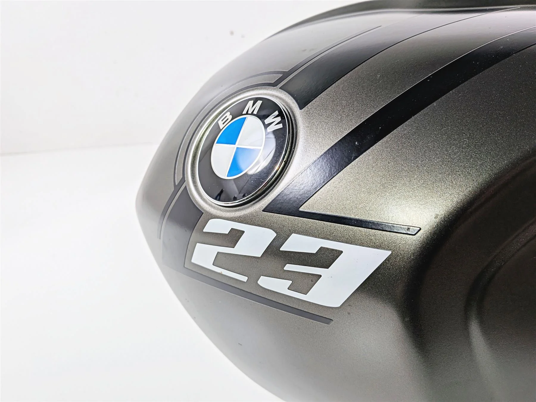 2023 BMW R nineT Scrambler K23 Fuel Gas Petrol Tank Manhattan Metal 16118102317 - Image 10