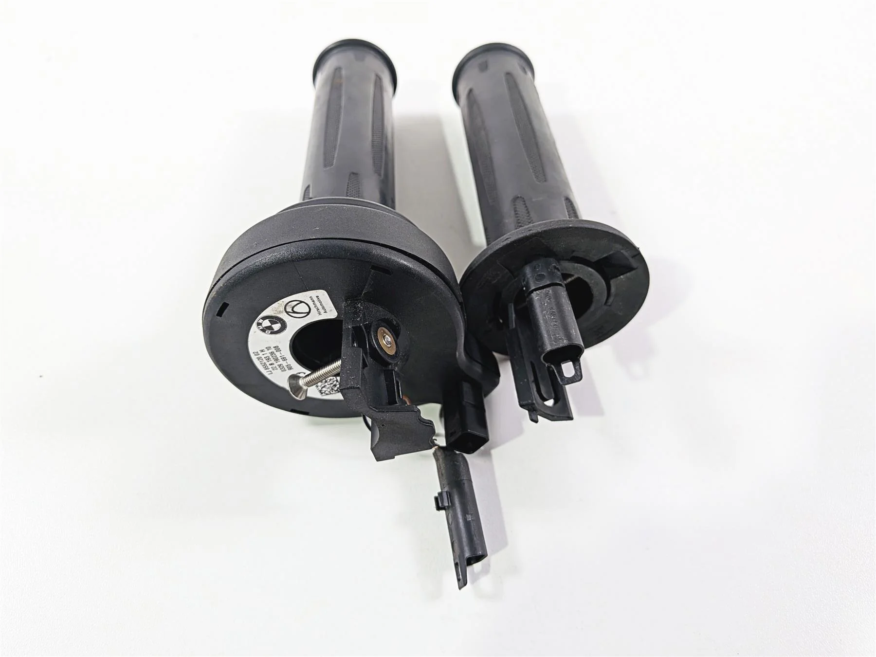 2023 BMW R nineT Scrambler K23 Heated Cruise Hand Grips 61318552120 61318554007 - Image 10